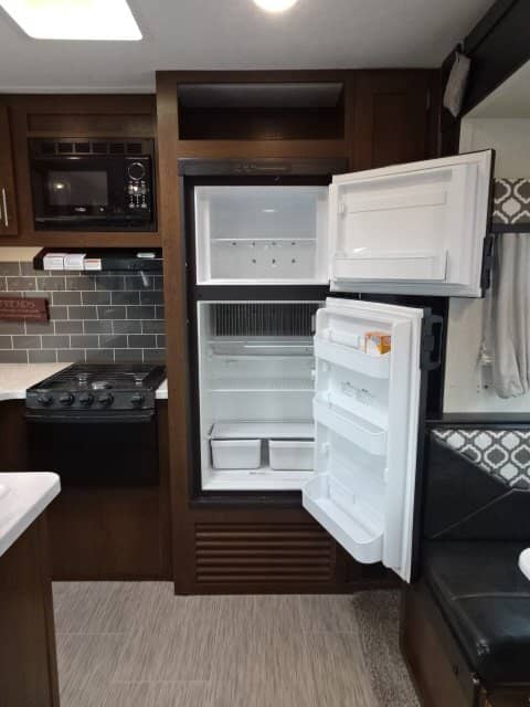 2018 Prime Time RV 2018 Prime Time RV Tracer - thumbnail 19