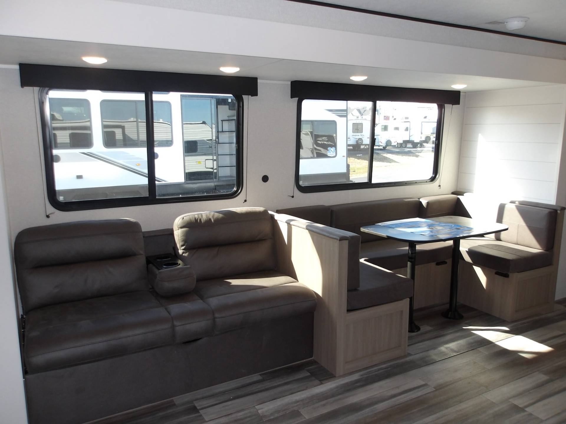 2026 Jayco 2026 Jayco Jay Flight SLX - thumbnail 19