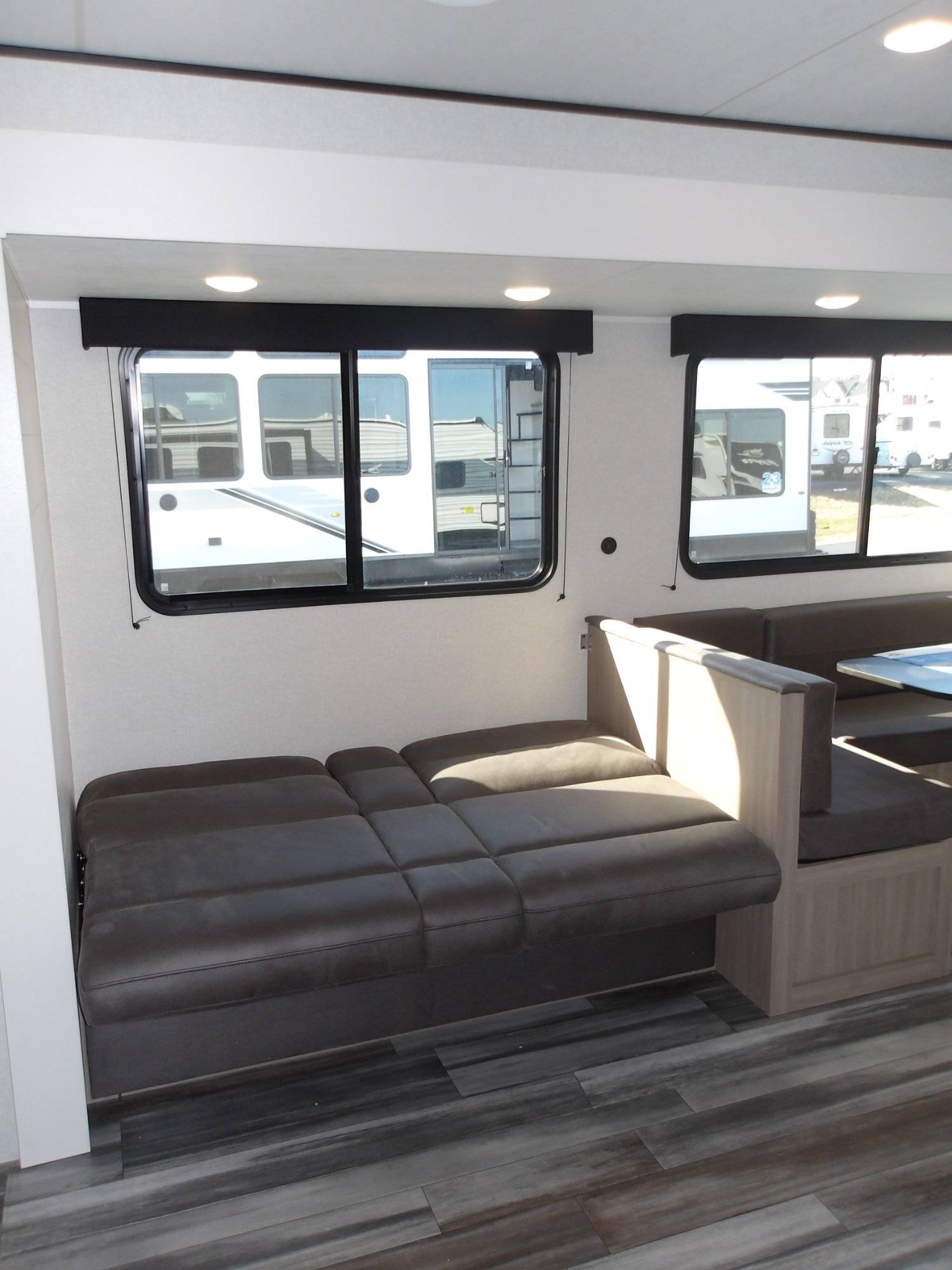 2026 Jayco 2026 Jayco Jay Flight SLX - thumbnail 22