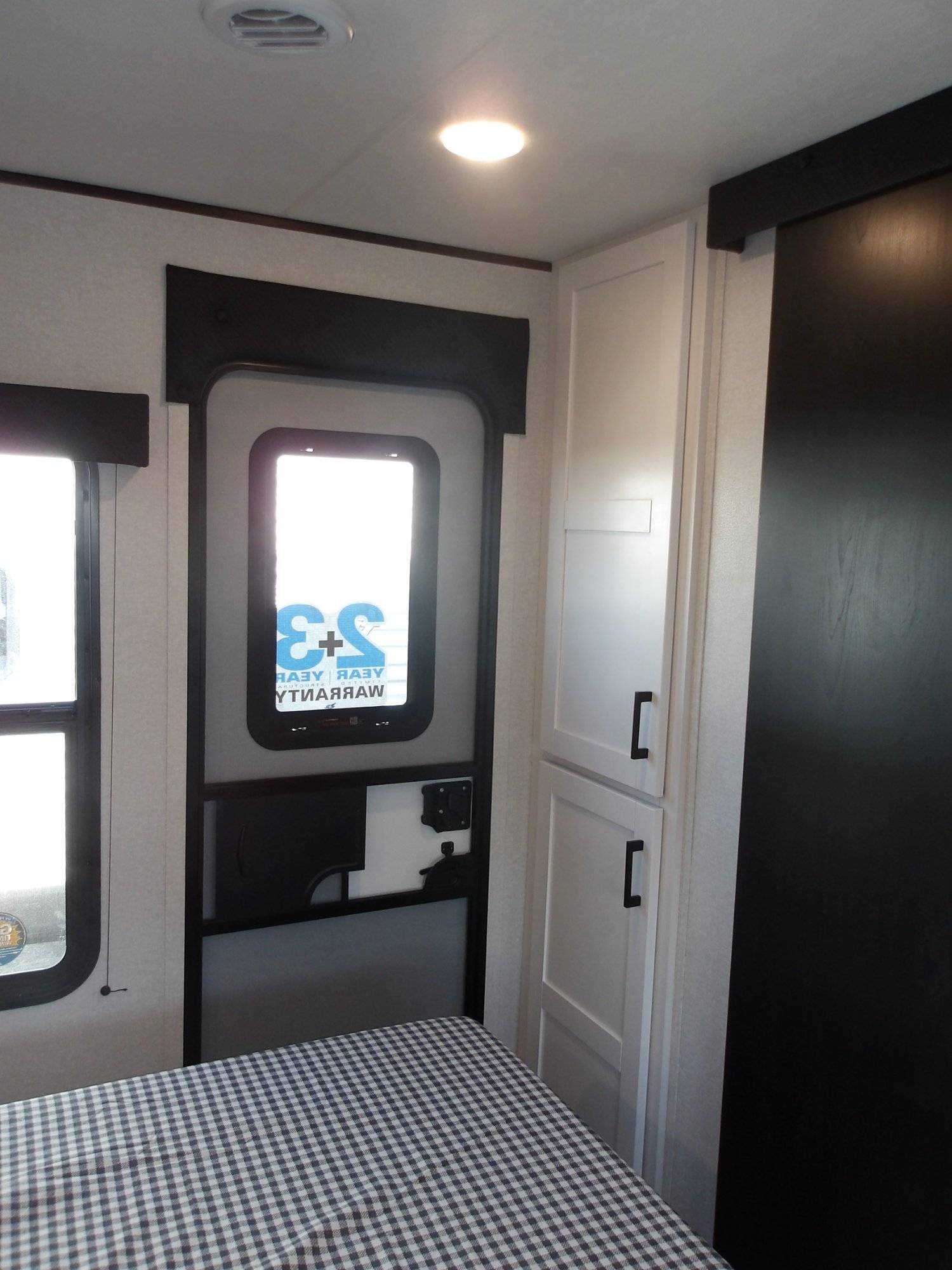 2026 Jayco 2026 Jayco Jay Flight SLX - thumbnail 32