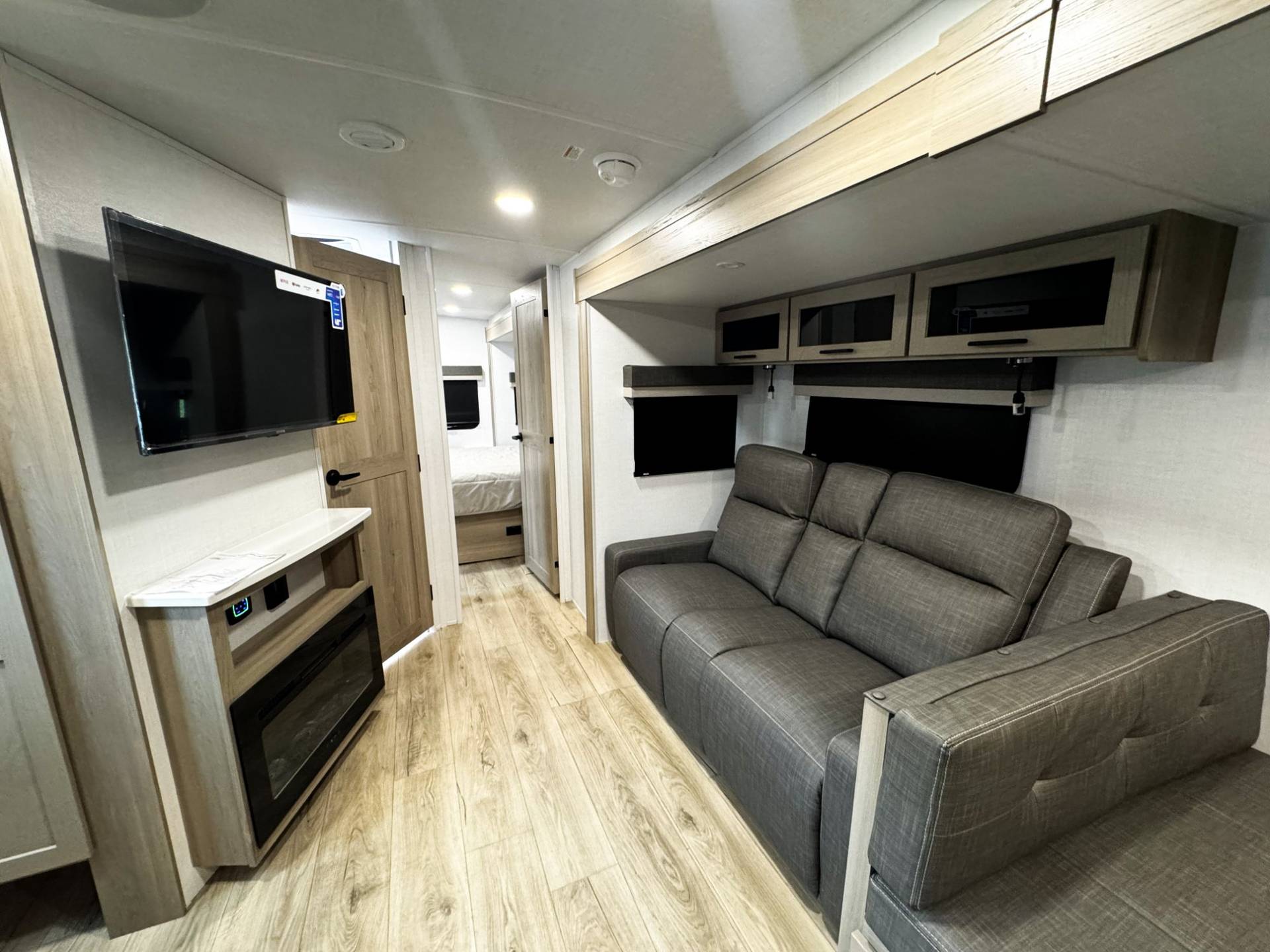 2026 Forest River 2026 Forest River Rockwood Ultra Lite - thumbnail 14