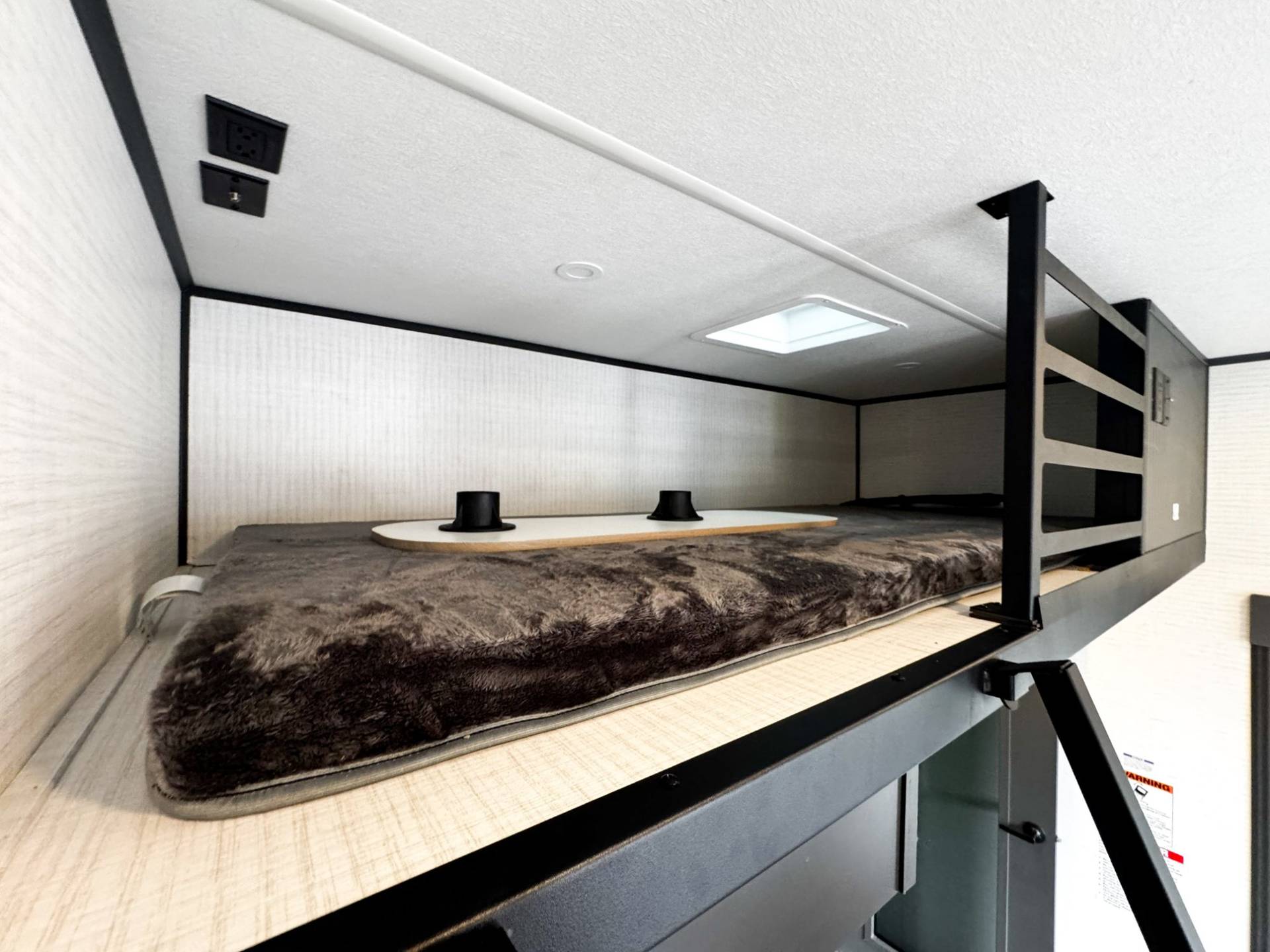 2026 Forest River 2026 Forest River Xlr Nitro Toy Hauler - thumbnail 56