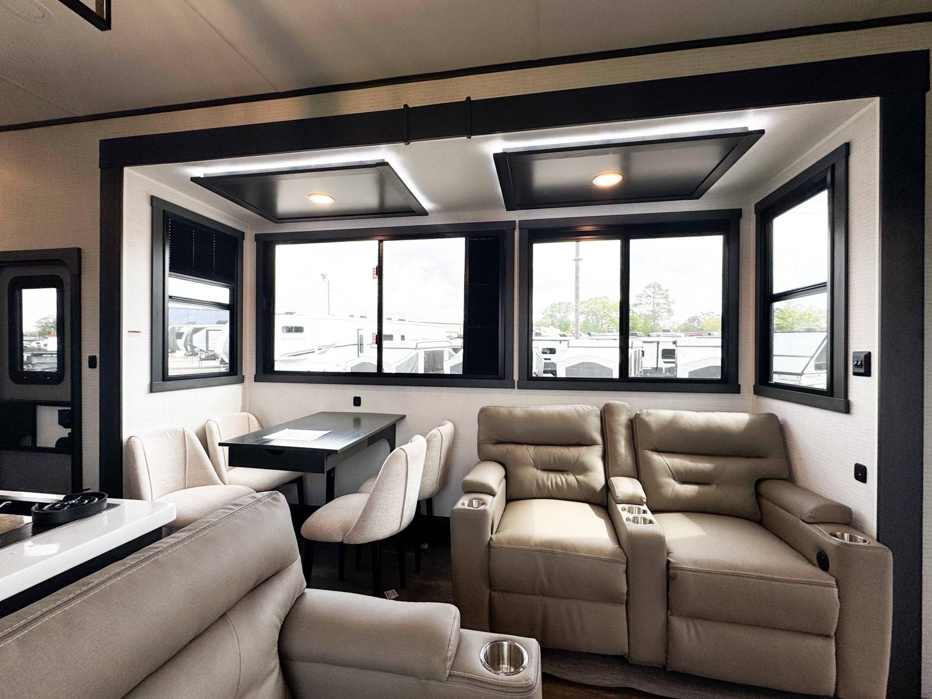 2026 Forest River 2026 Forest River Xlr Nitro Toy Hauler - thumbnail 22