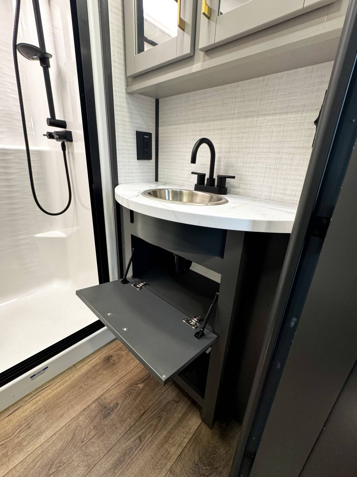 2026 Forest River 2026 Forest River Xlr Nitro Toy Hauler - thumbnail 40