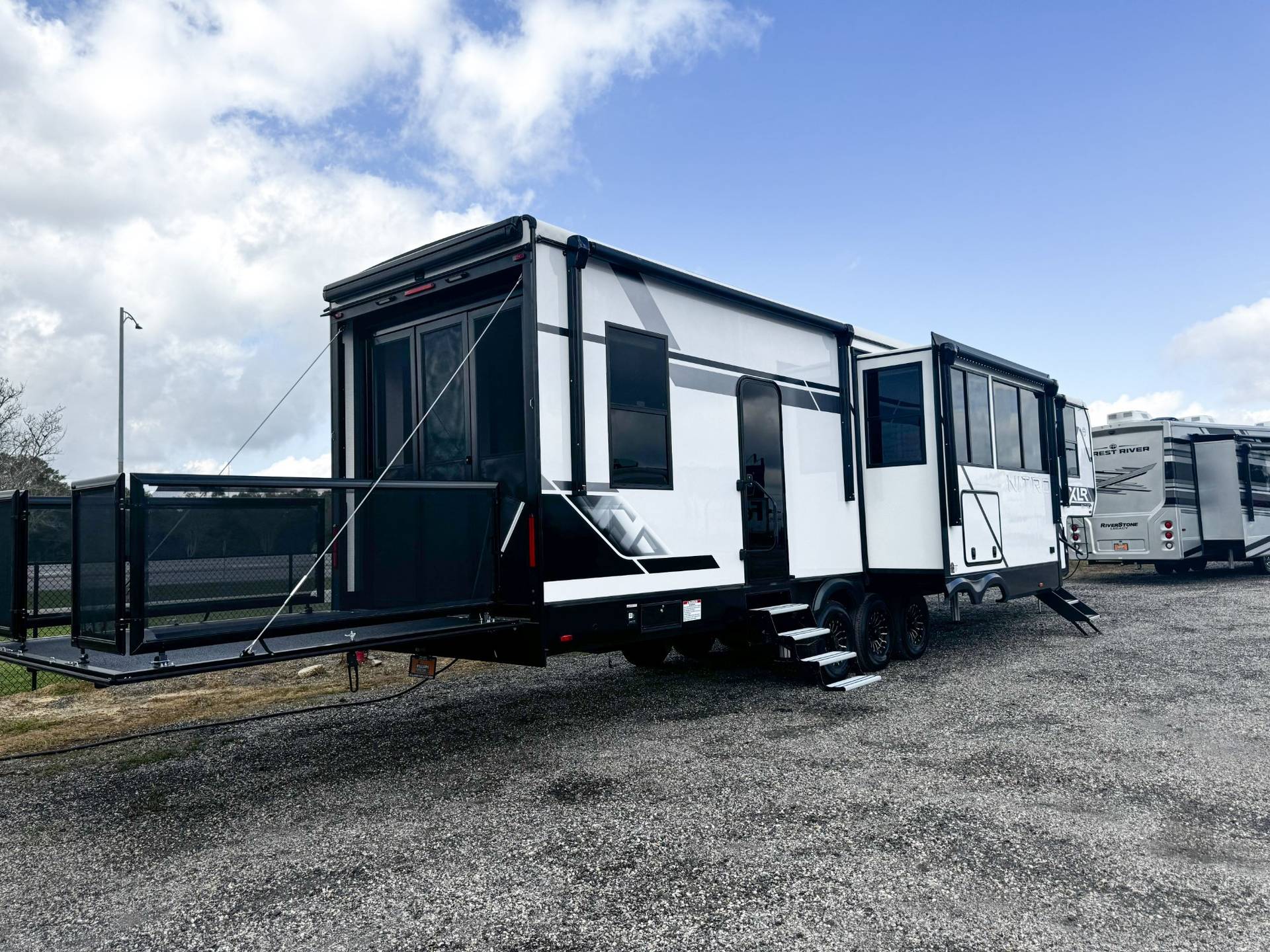 2026 Forest River 2026 Forest River Xlr Nitro Toy Hauler - thumbnail 72