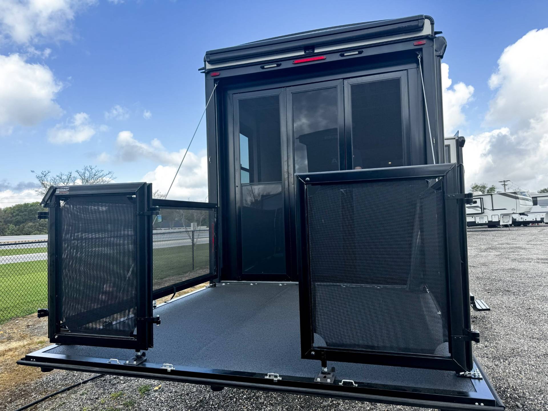 2026 Forest River 2026 Forest River Xlr Nitro Toy Hauler - thumbnail 73