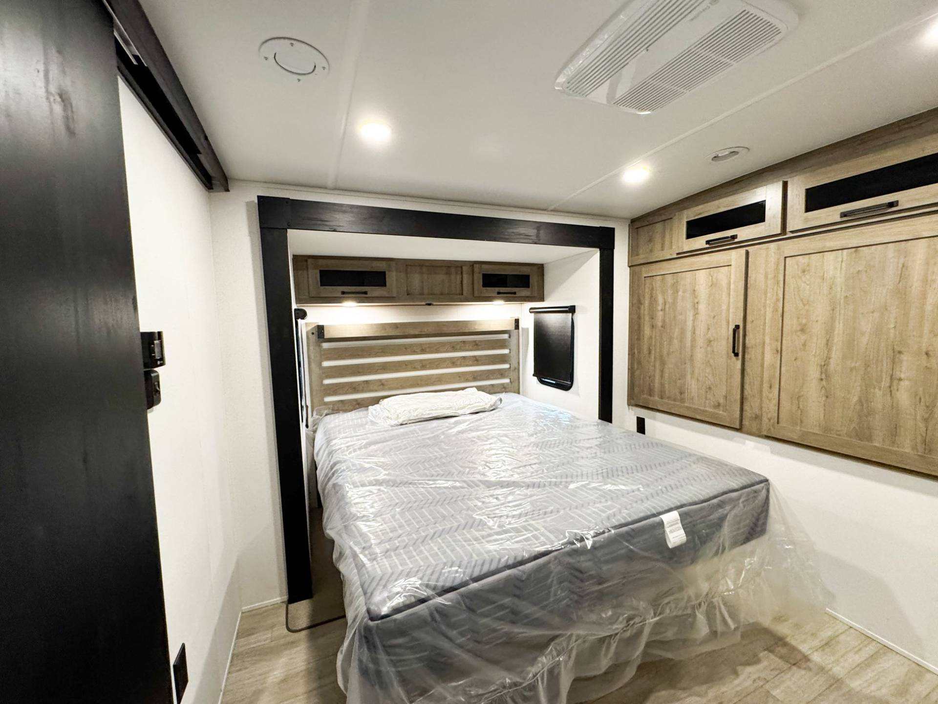 2026 Forest River 2026 Forest River Puma Tracks - thumbnail 36