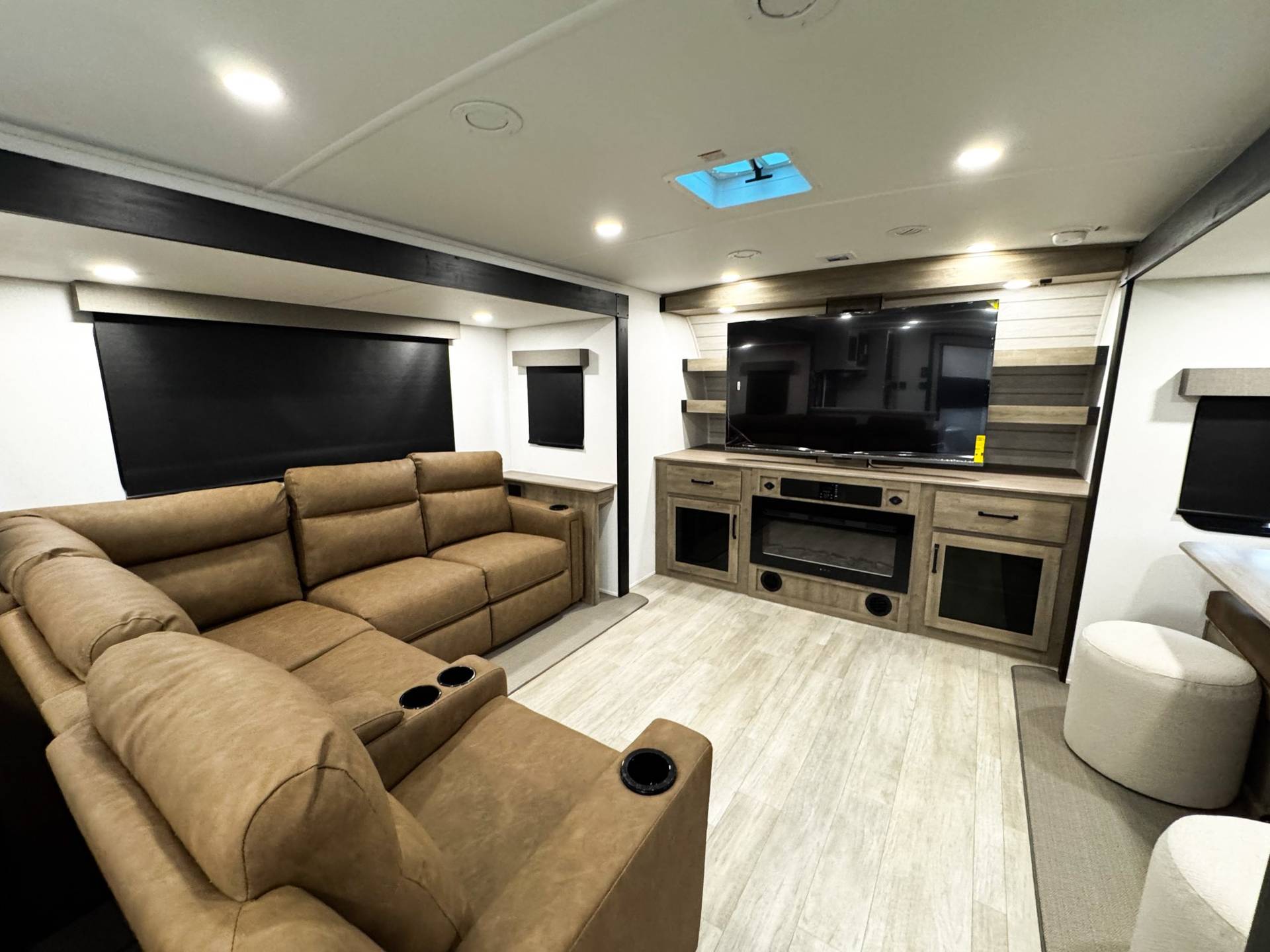 2026 Forest River 2026 Forest River Puma Tracks - thumbnail 8