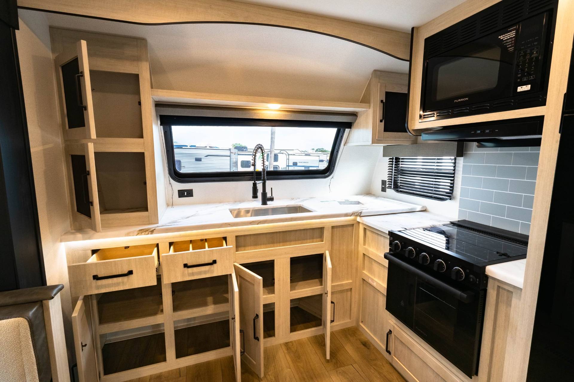 2026 Forest River 2026 Forest River Puma - thumbnail 11