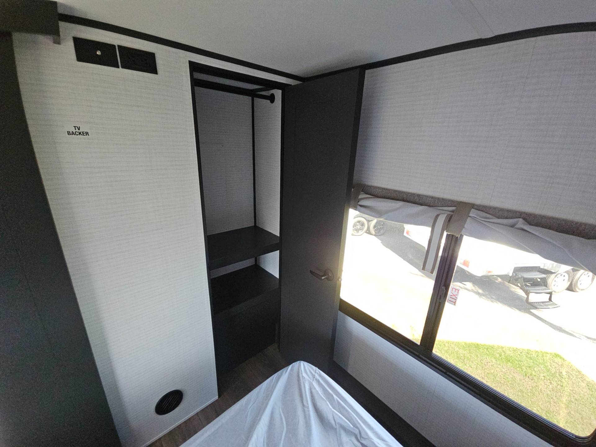 2026 Forest River 2026 Forest River XLR Boost - thumbnail 34