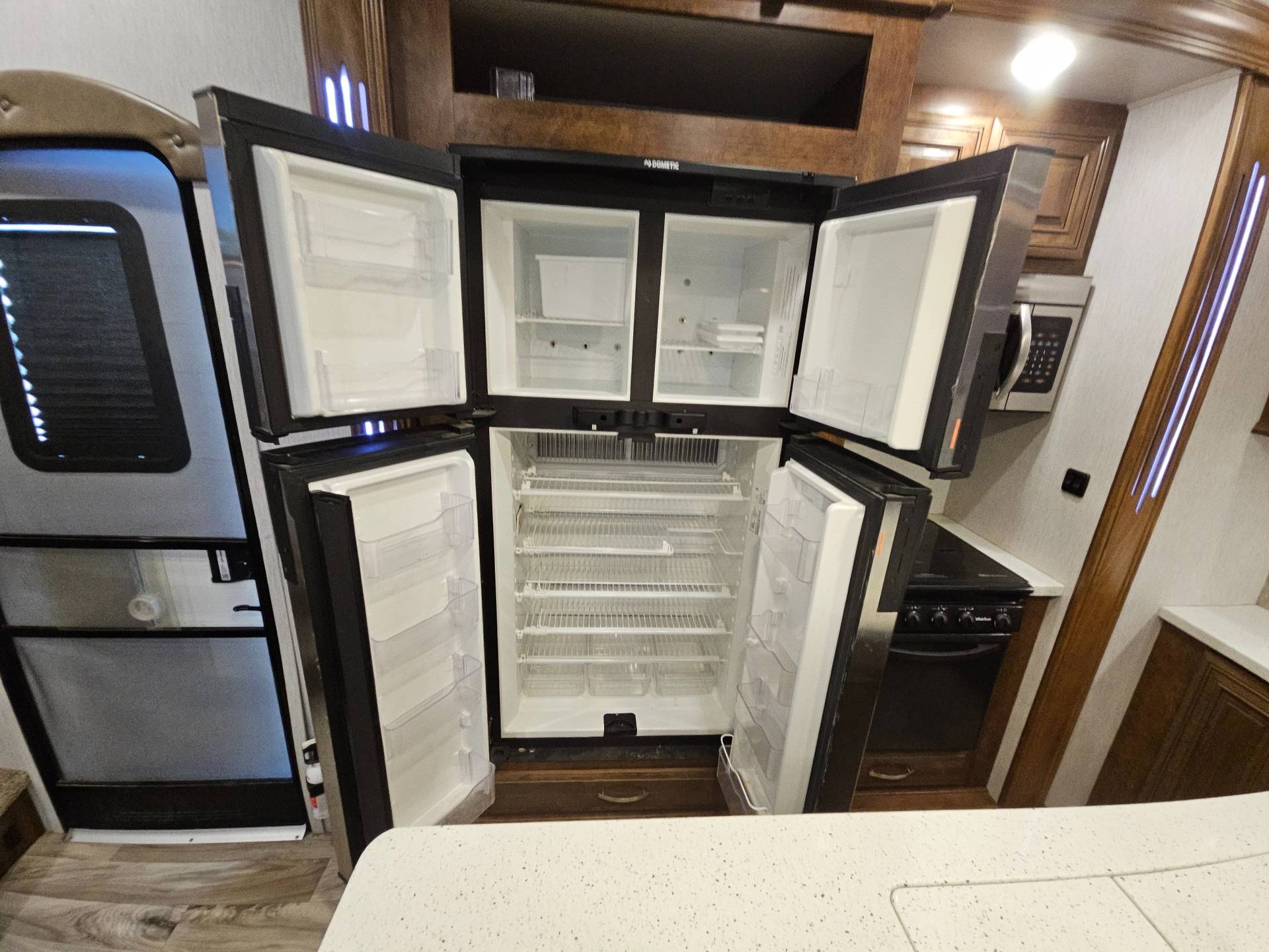 2019 Heartland 2019 Heartland Bighorn - thumbnail 7