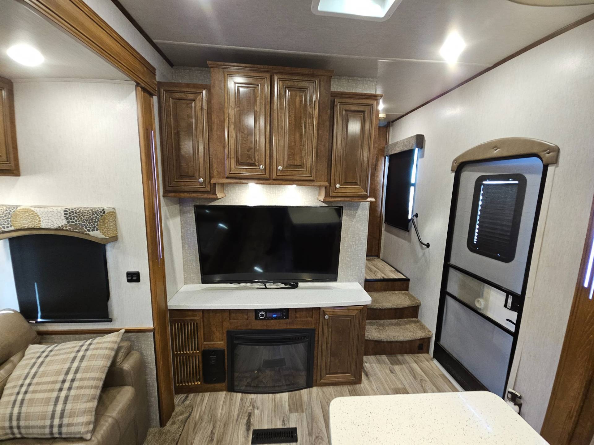 2019 Heartland 2019 Heartland Bighorn - thumbnail 20