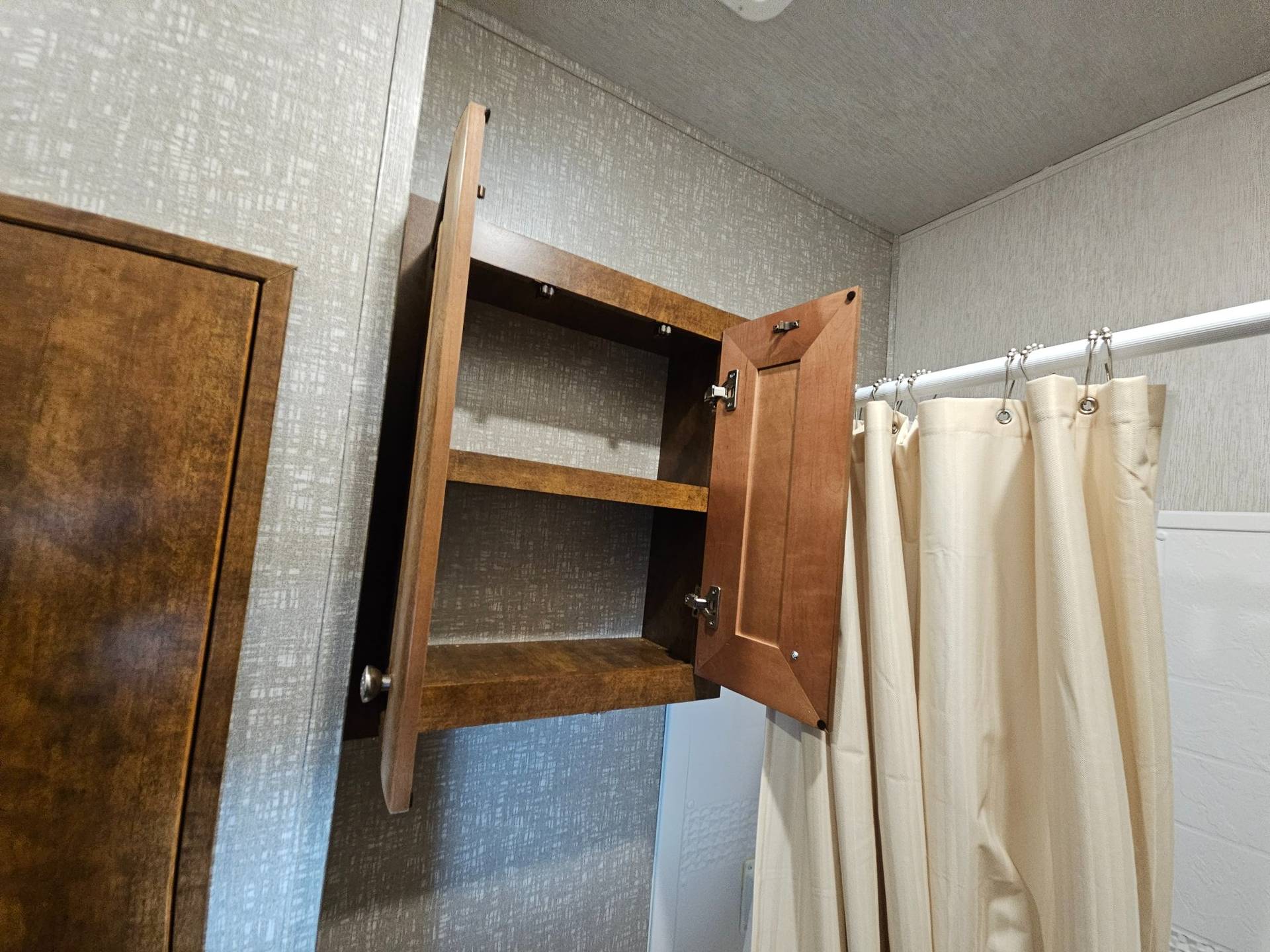 2019 Heartland 2019 Heartland Bighorn - thumbnail 28