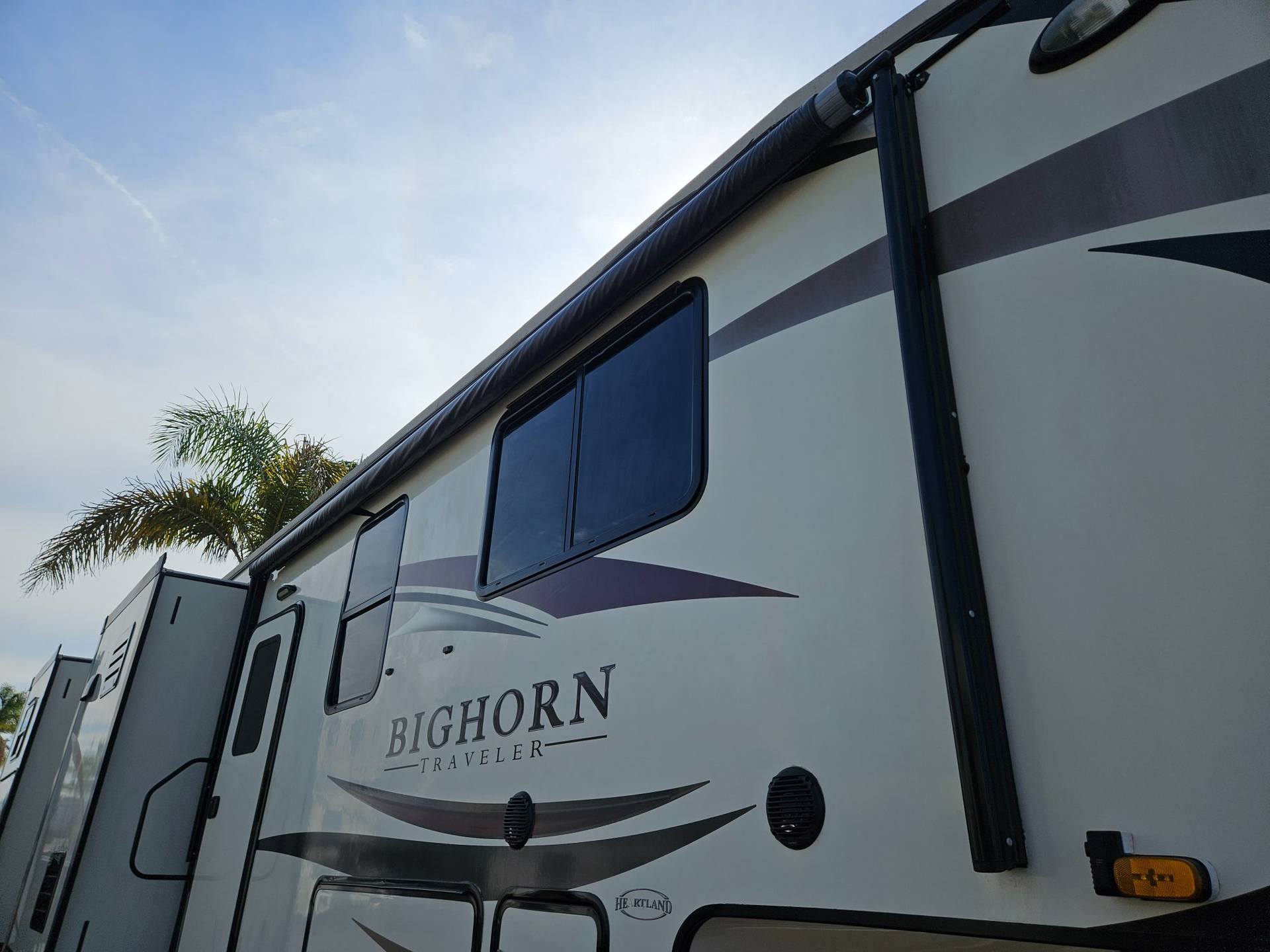 2019 Heartland 2019 Heartland Bighorn - thumbnail 39