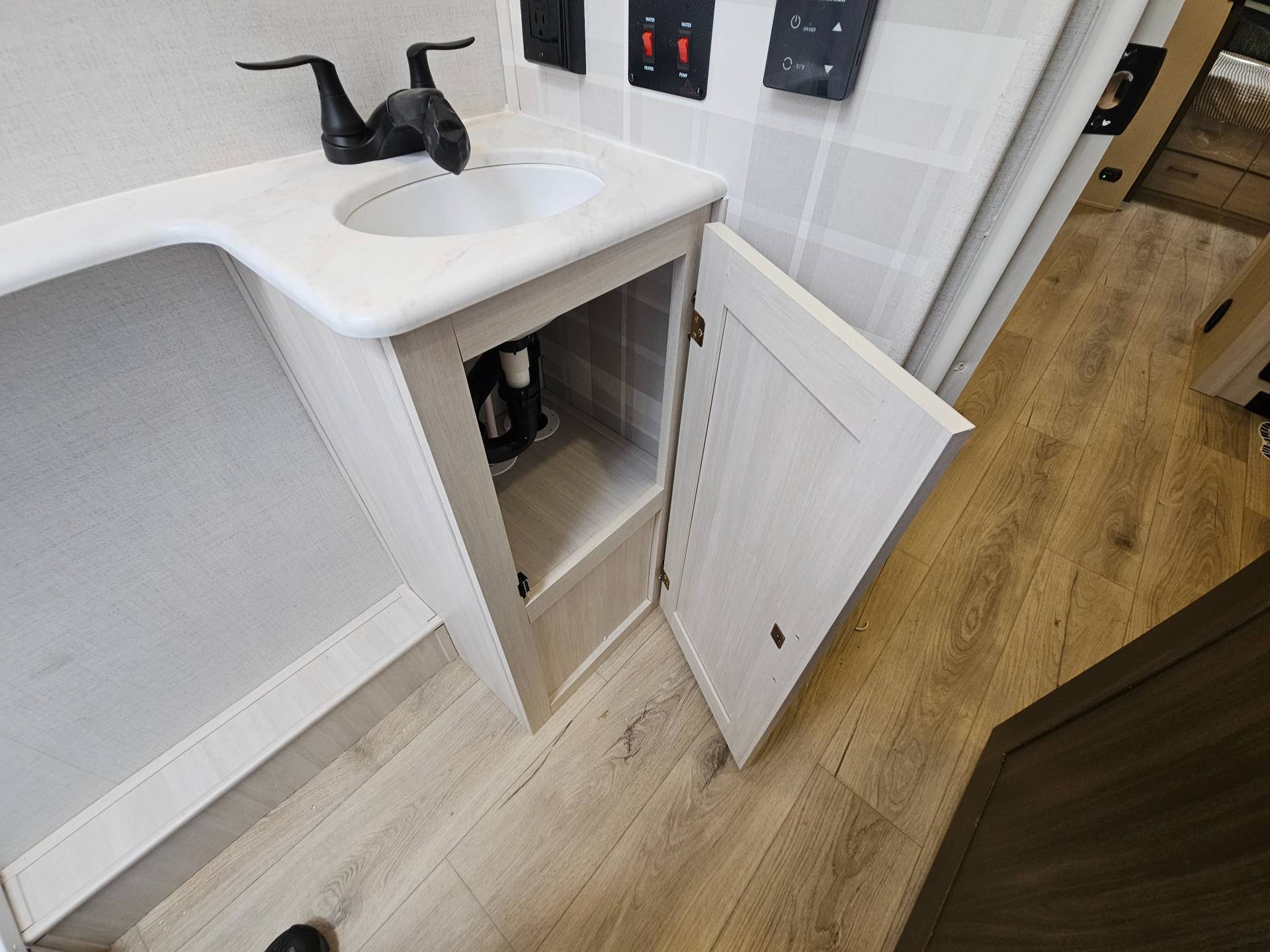 2026 Forest River RV 2026 Forest River RV Surveyor - thumbnail 33