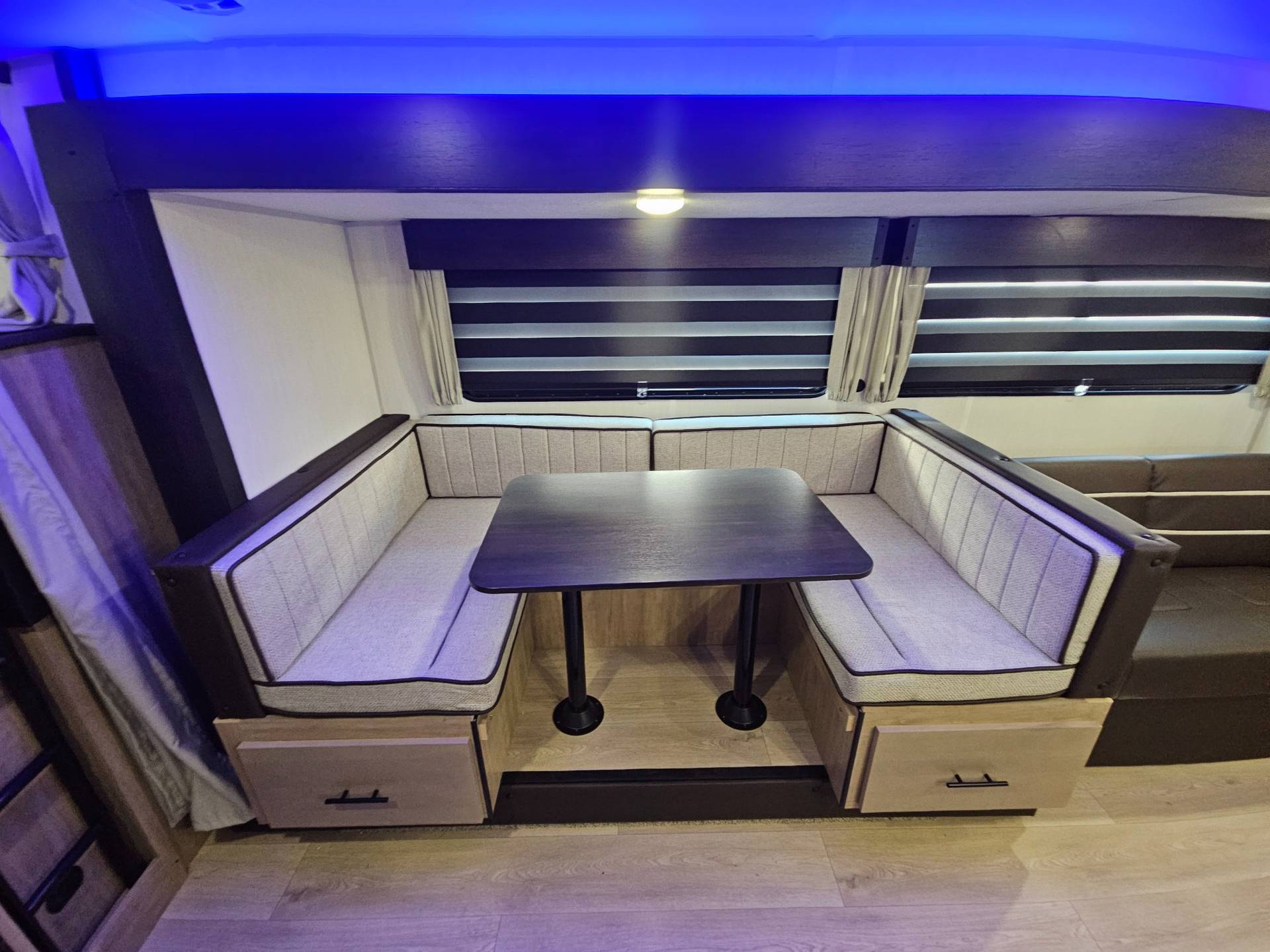 2026 Forest River RV 2026 Forest River RV Cherokee Grey Wolf - thumbnail 8