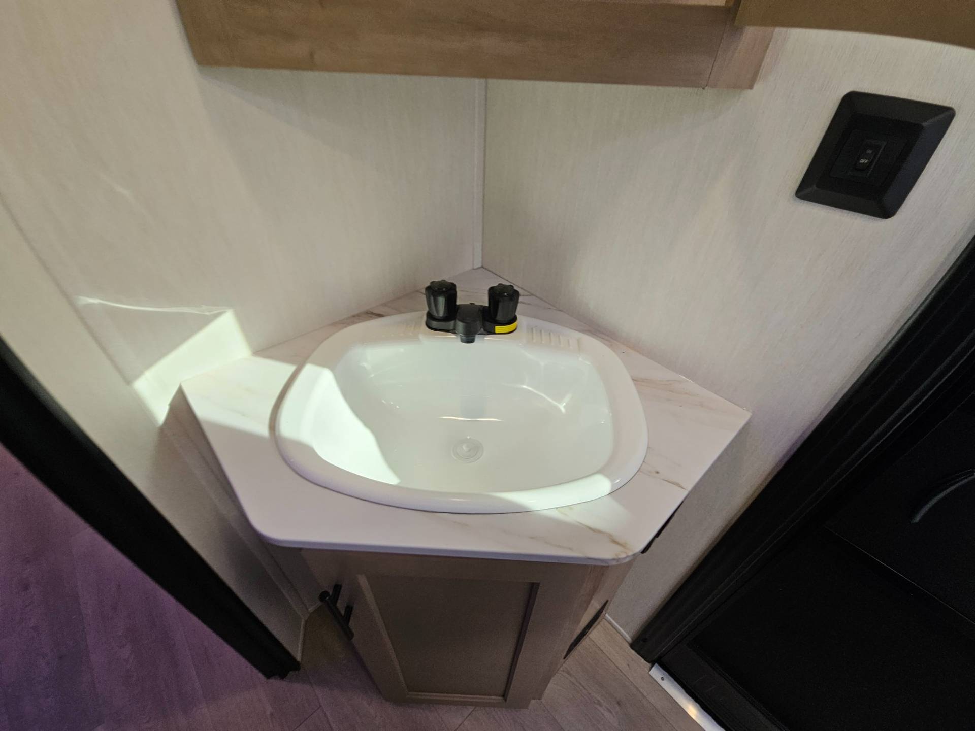 2026 Forest River RV 2026 Forest River RV Cherokee Grey Wolf - thumbnail 28