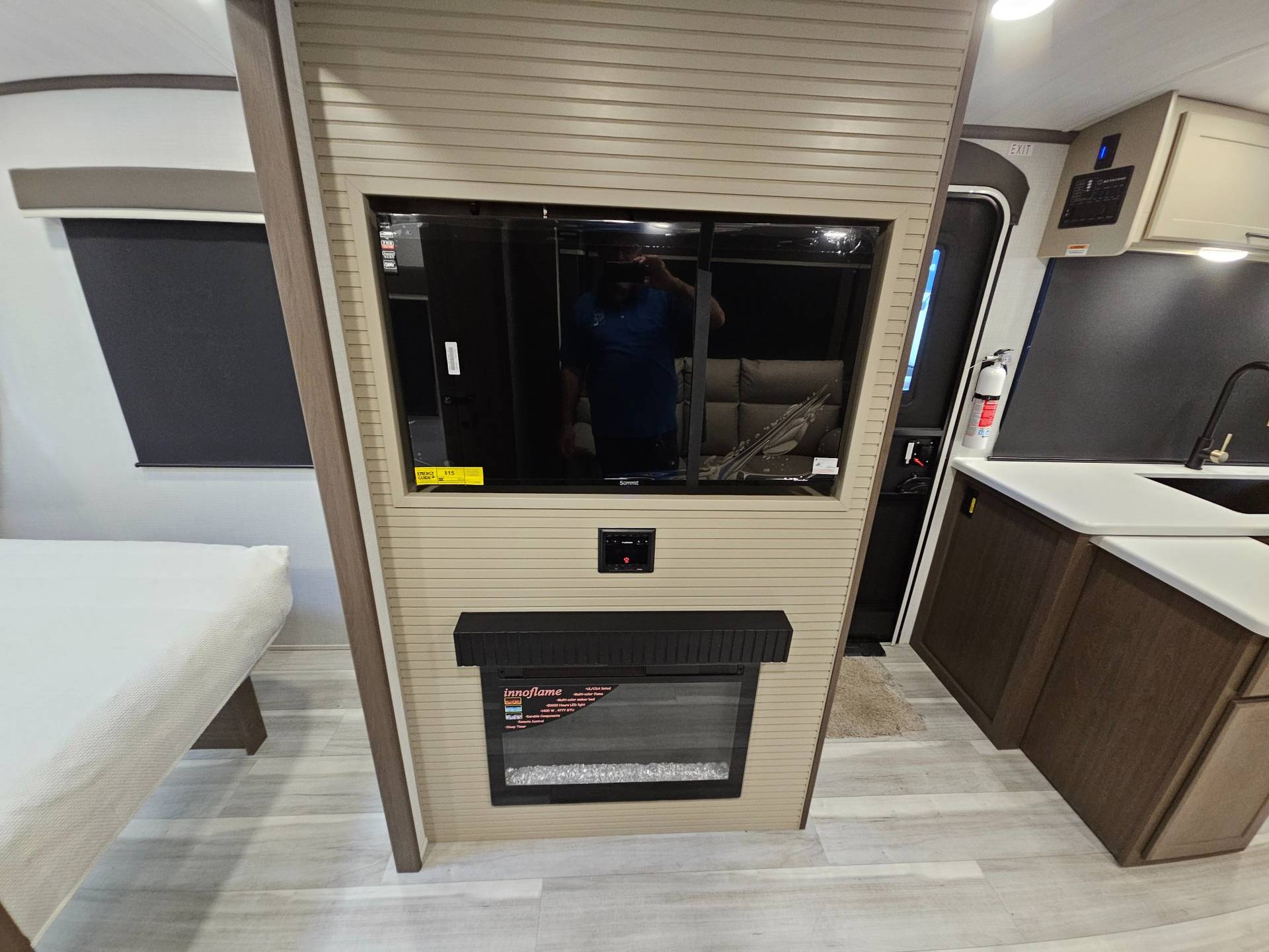 2026 Keystone RV 2026 Keystone RV Cougar Half-Ton - thumbnail 17