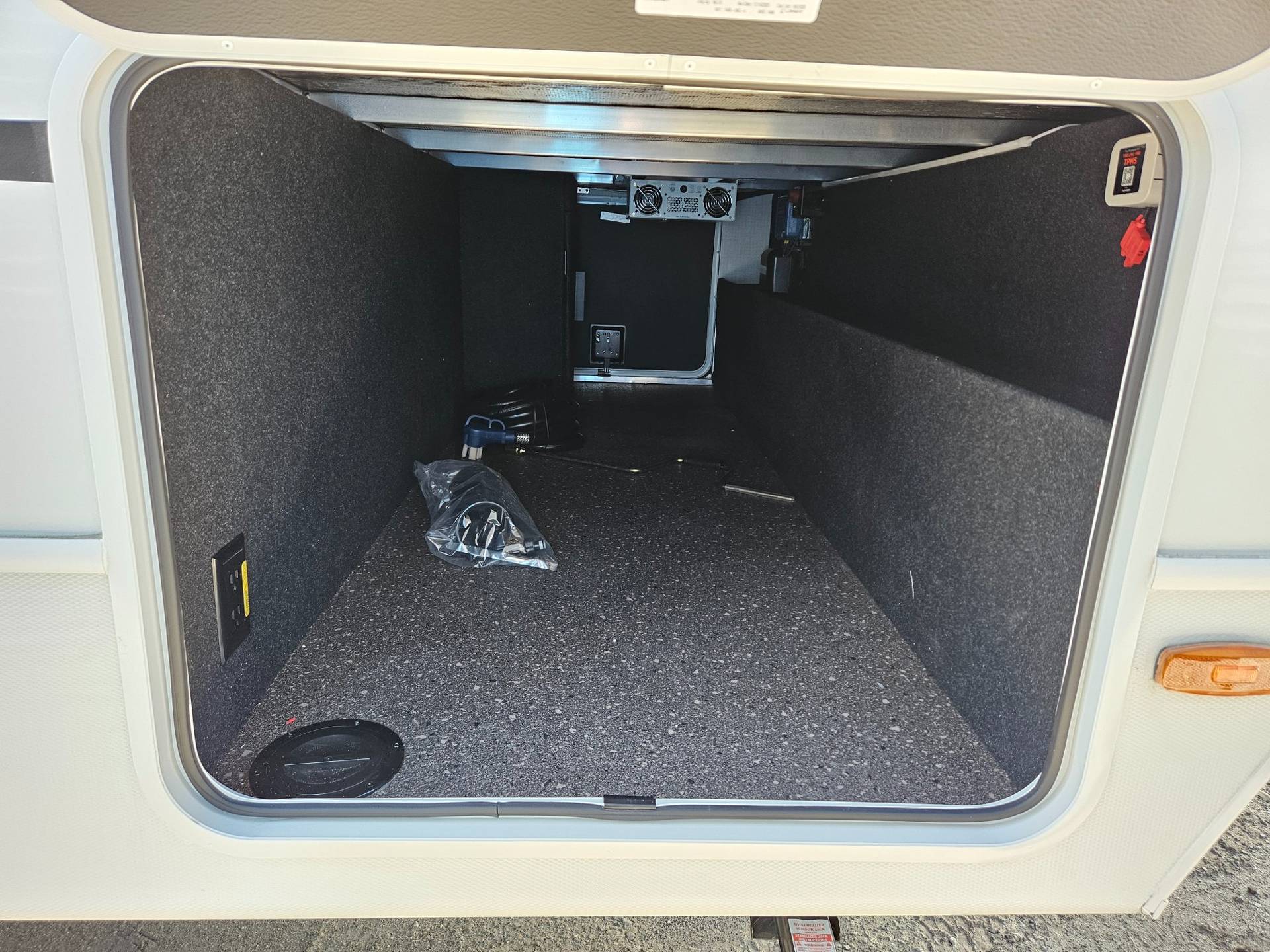 2026 Keystone RV 2026 Keystone RV Cougar Half-Ton - thumbnail 31