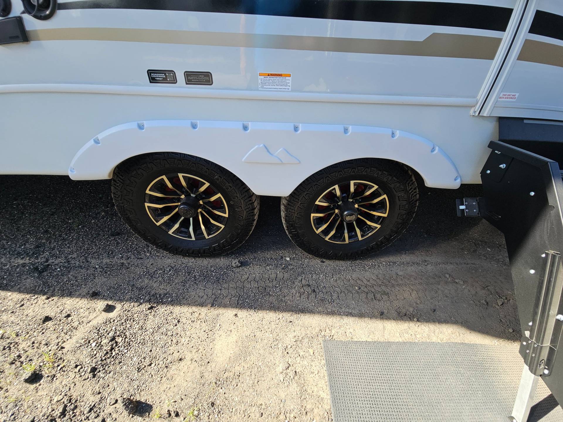 2026 Keystone RV 2026 Keystone RV Cougar Half-Ton - thumbnail 36