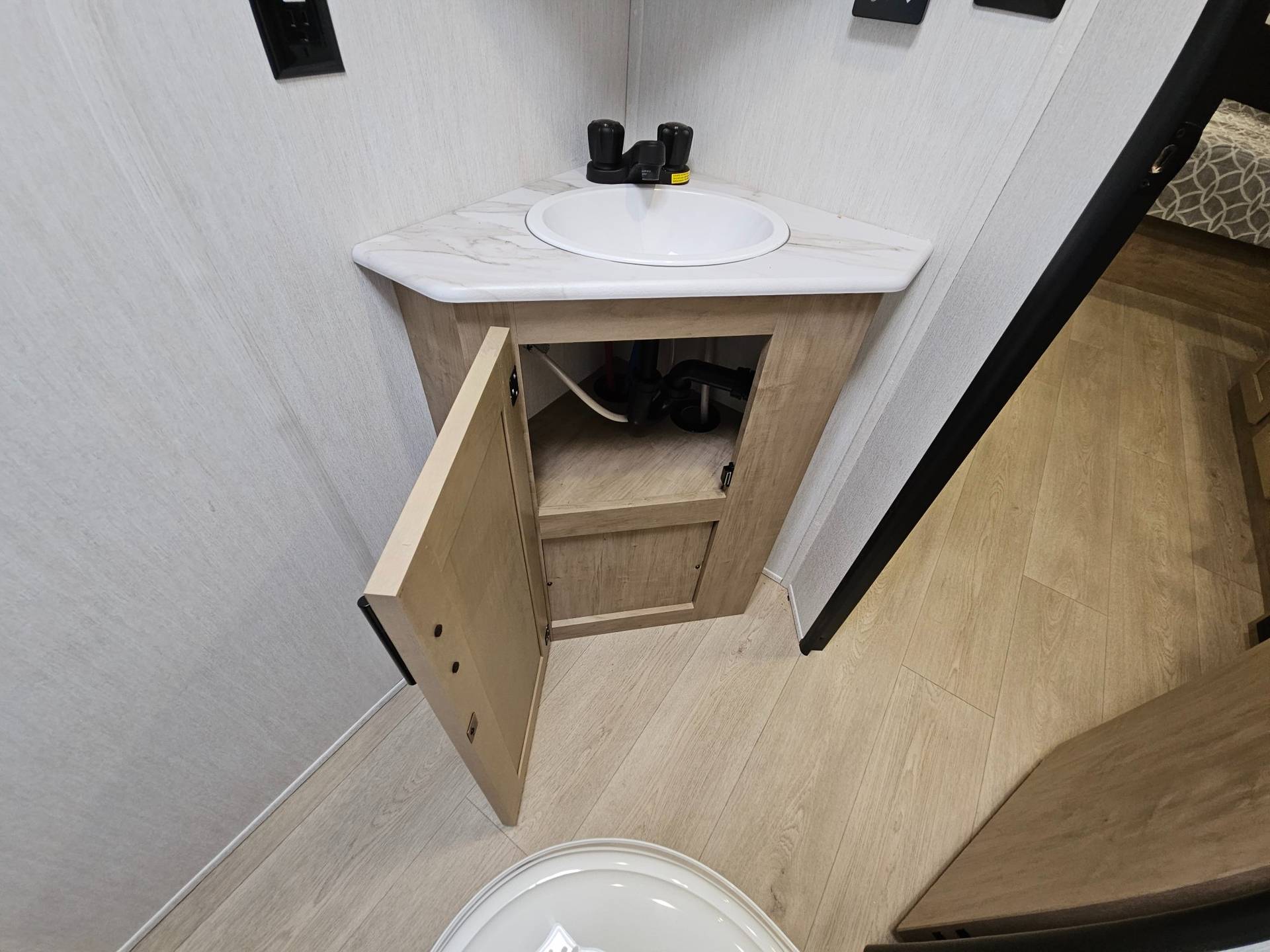 2026 Forest River RV 2026 Forest River RV Cherokee Wolf Pup - thumbnail 27