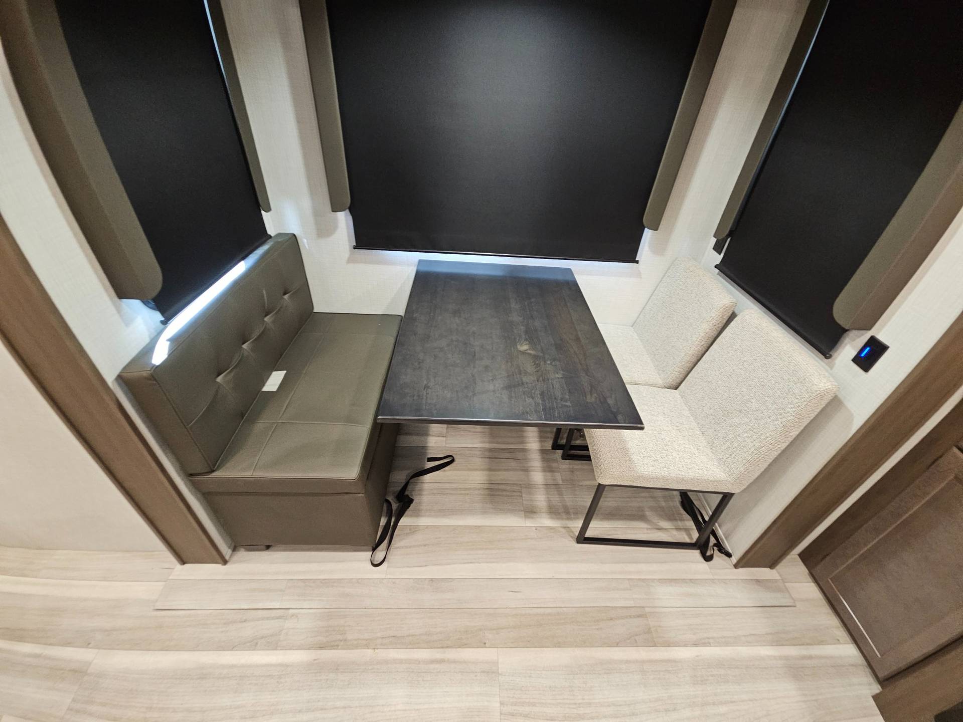 2026 Keystone RV 2026 Keystone RV Cougar - thumbnail 9