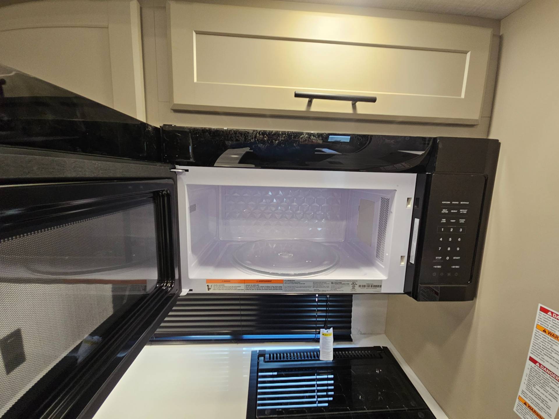 2026 Keystone RV 2026 Keystone RV Cougar - thumbnail 17