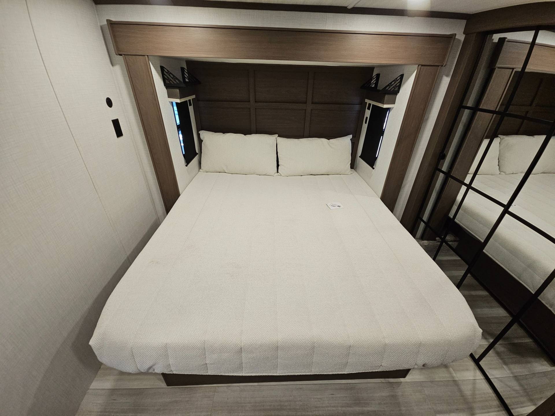 2026 Keystone RV 2026 Keystone RV Cougar - thumbnail 33