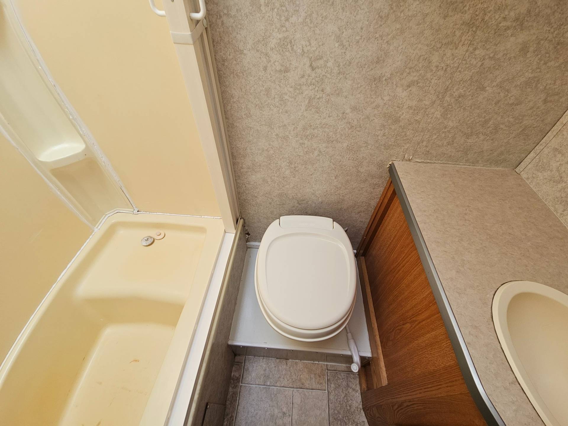 2006 Gulf Stream 2006 Gulf Stream Endura - thumbnail 26