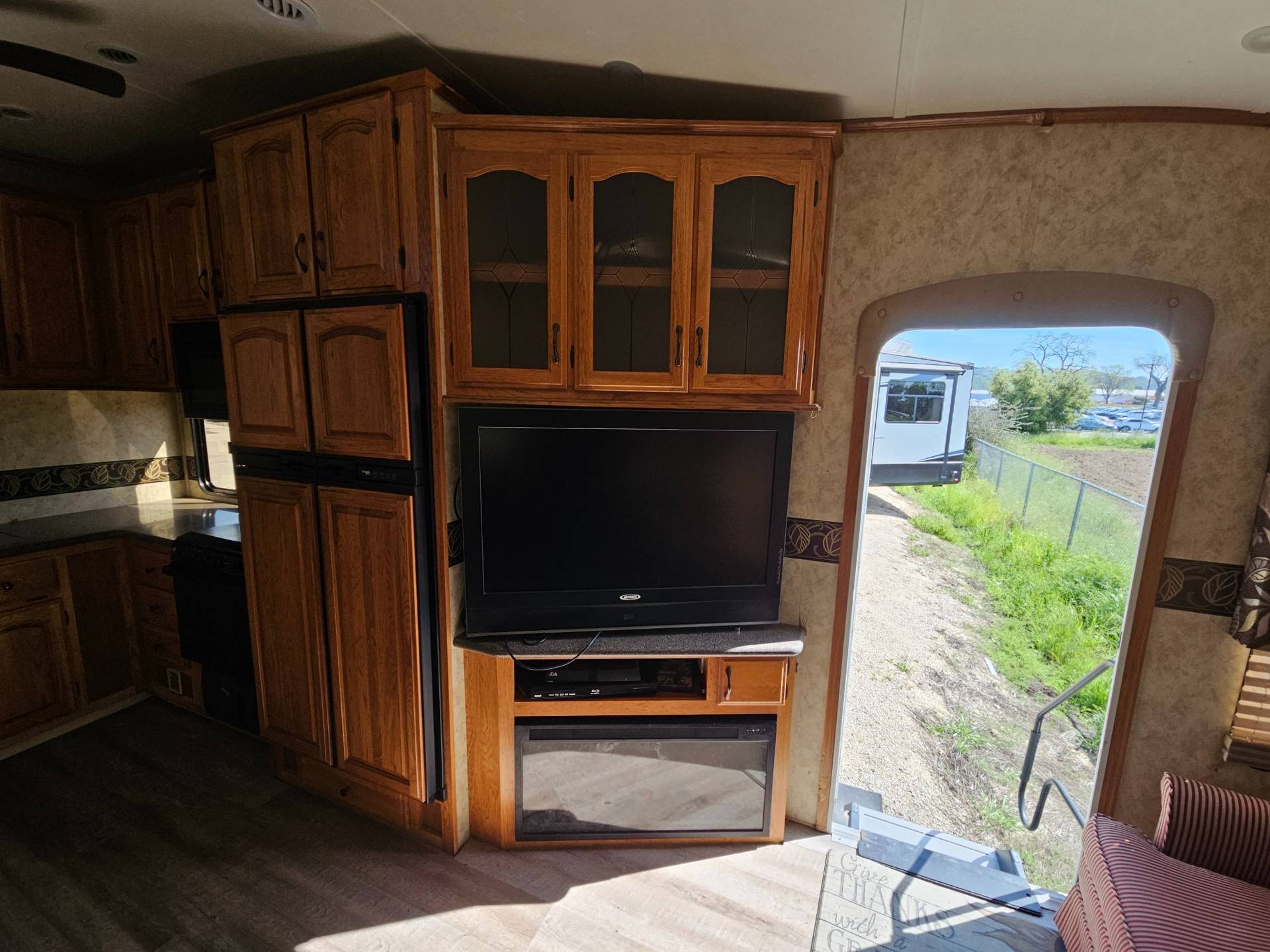 2011 Coachmen 2011 Coachmen Brookstone - thumbnail 9