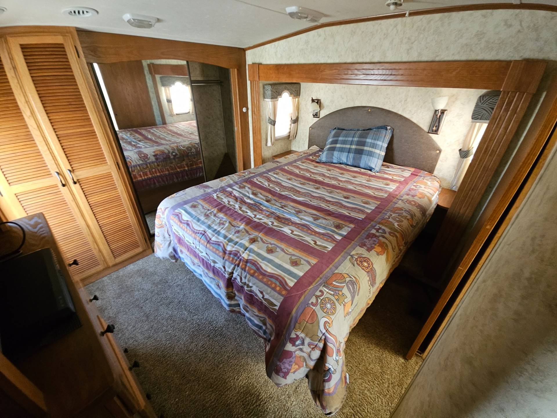 2011 Coachmen 2011 Coachmen Brookstone - thumbnail 14