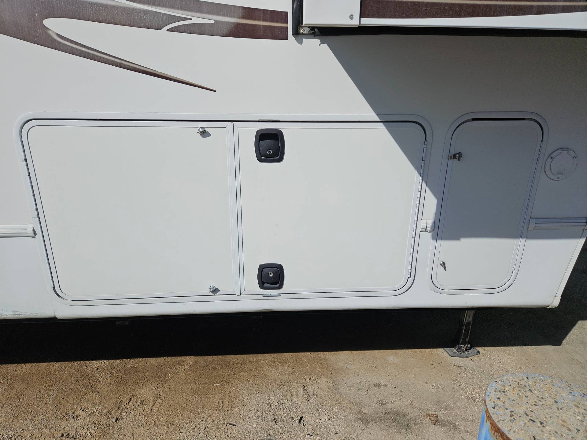 2011 Coachmen 2011 Coachmen Brookstone - thumbnail 20