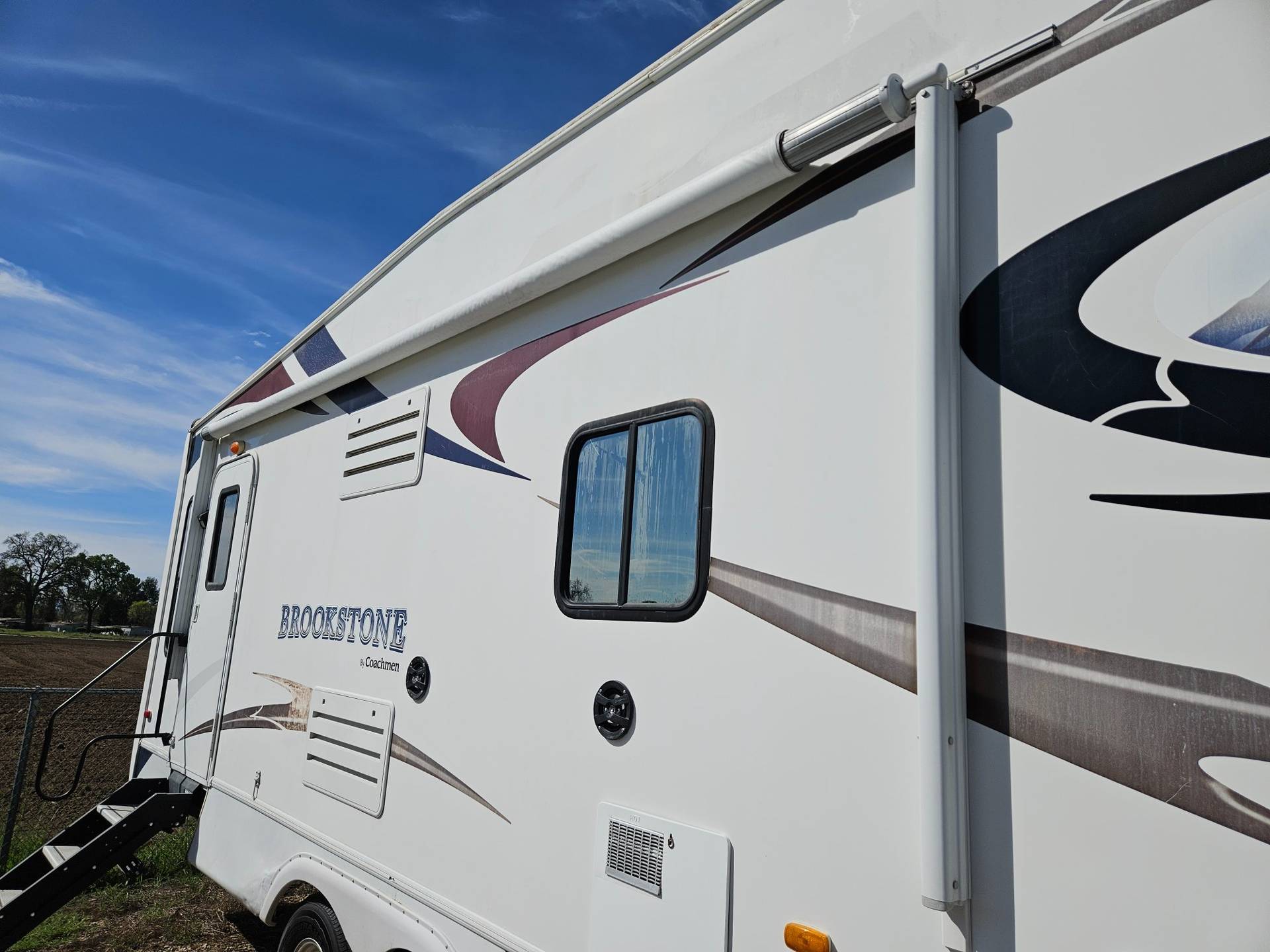 2011 Coachmen 2011 Coachmen Brookstone - thumbnail 21