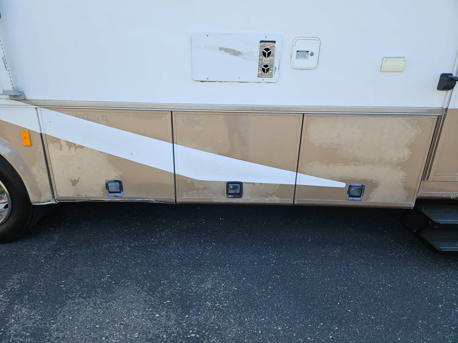 2004 Tiffin Motorhomes 2004 Tiffin Motorhomes Allegro - thumbnail 44