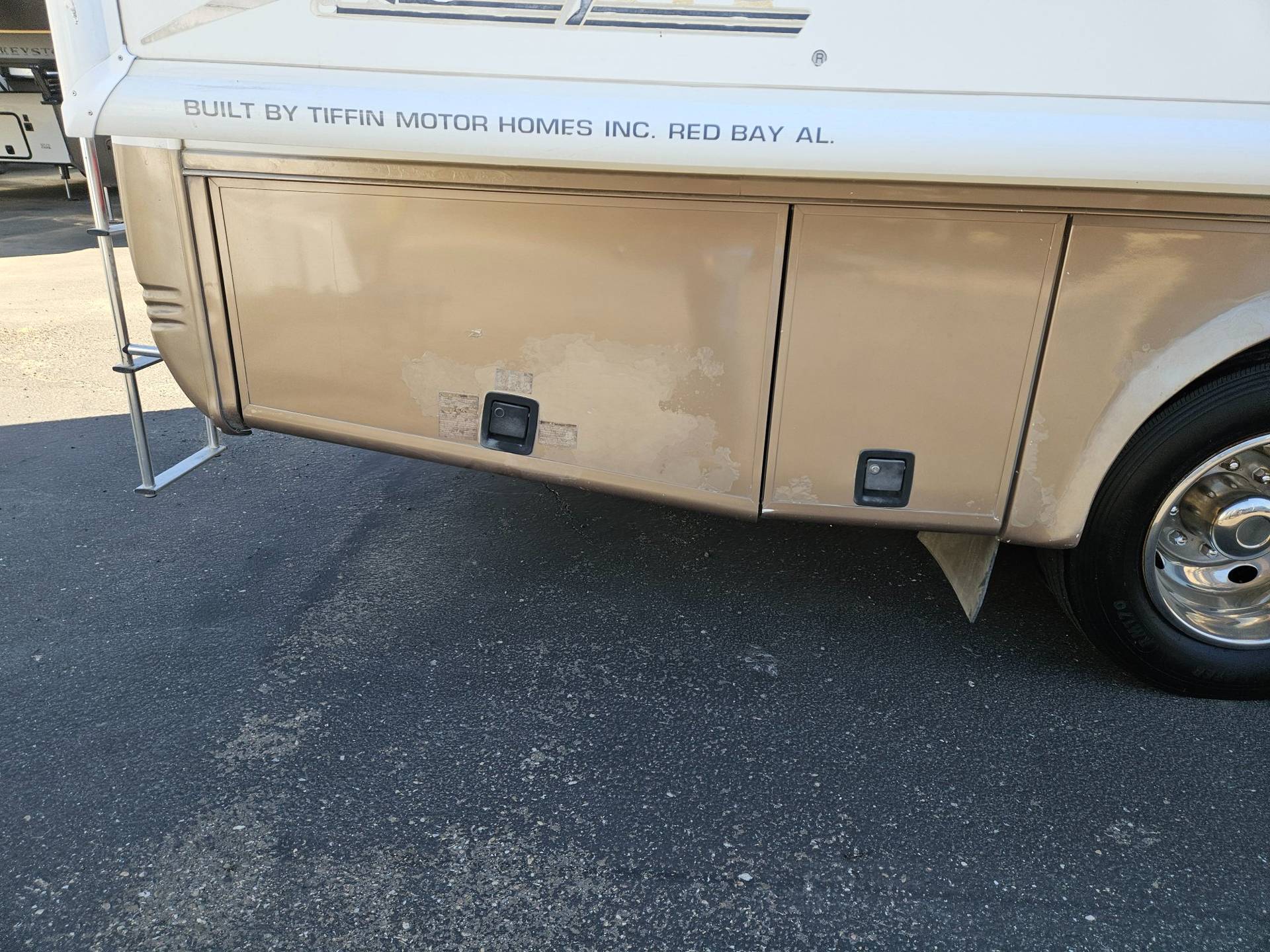 2004 Tiffin Motorhomes 2004 Tiffin Motorhomes Allegro - thumbnail 46