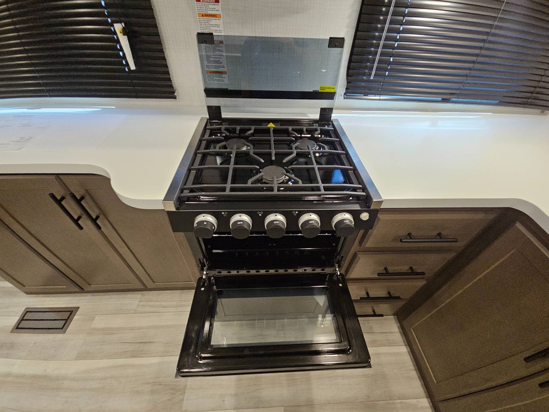 2026 Keystone RV 2026 Keystone RV Cougar Sport - thumbnail 15