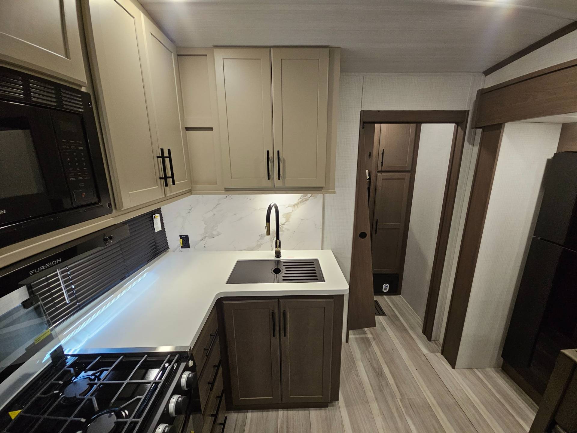 2026 Keystone RV 2026 Keystone RV Cougar Sport - thumbnail 17