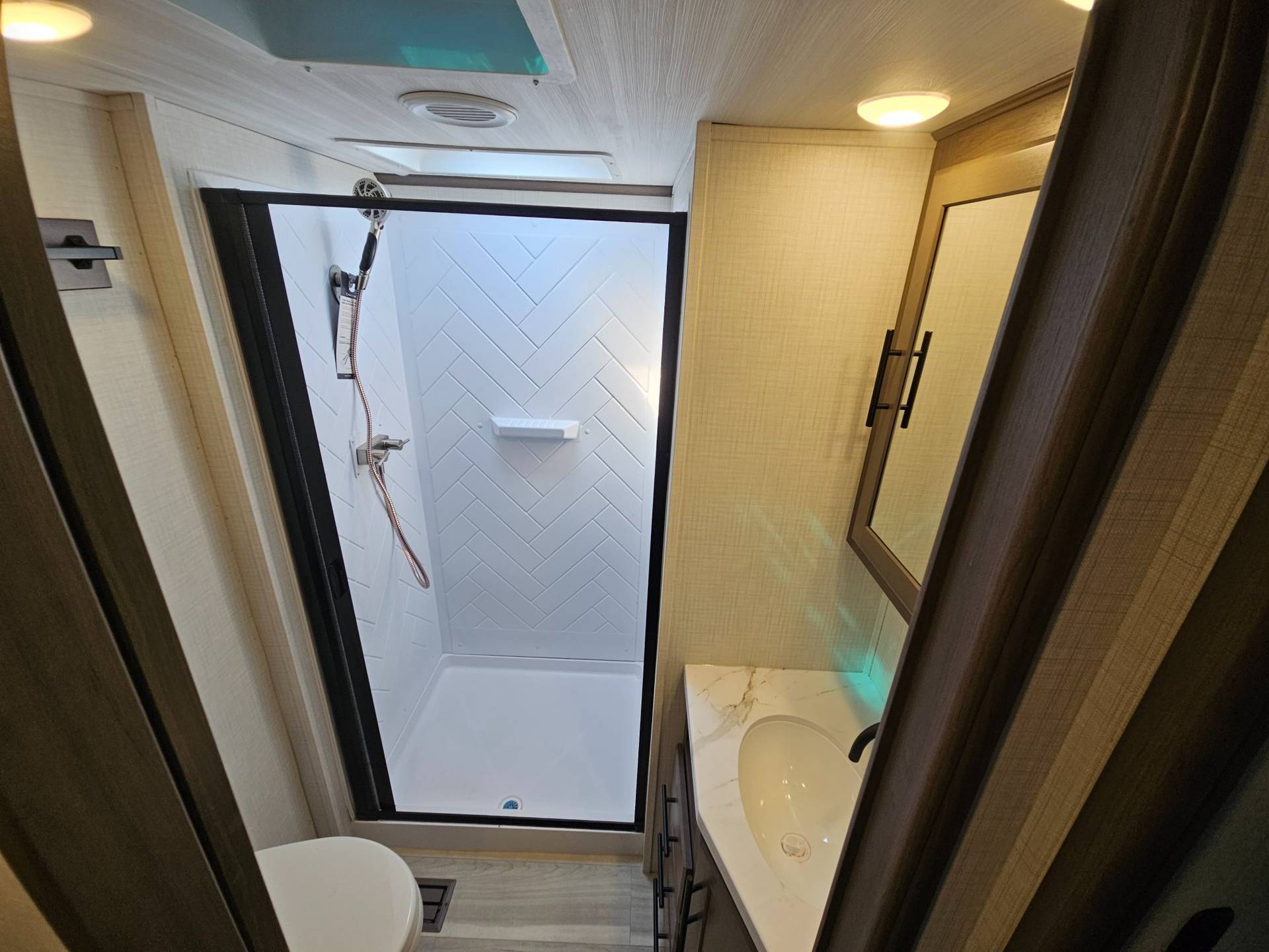 2026 Keystone RV 2026 Keystone RV Cougar Sport - thumbnail 29