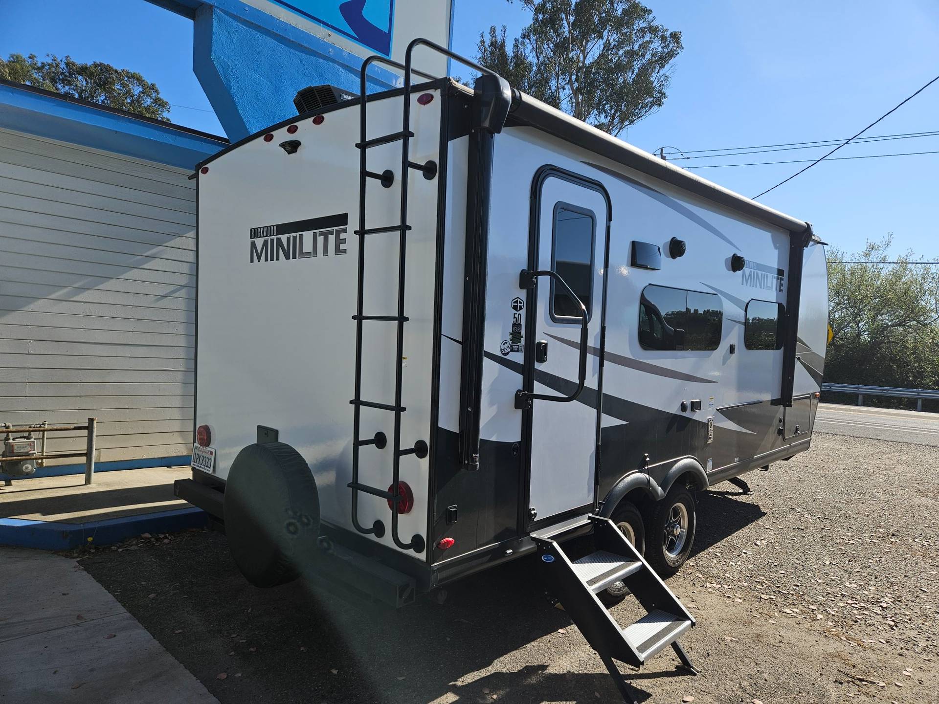 2025 Forest River RV 2025 Forest River RV Rockwood Mini Lite - thumbnail 2