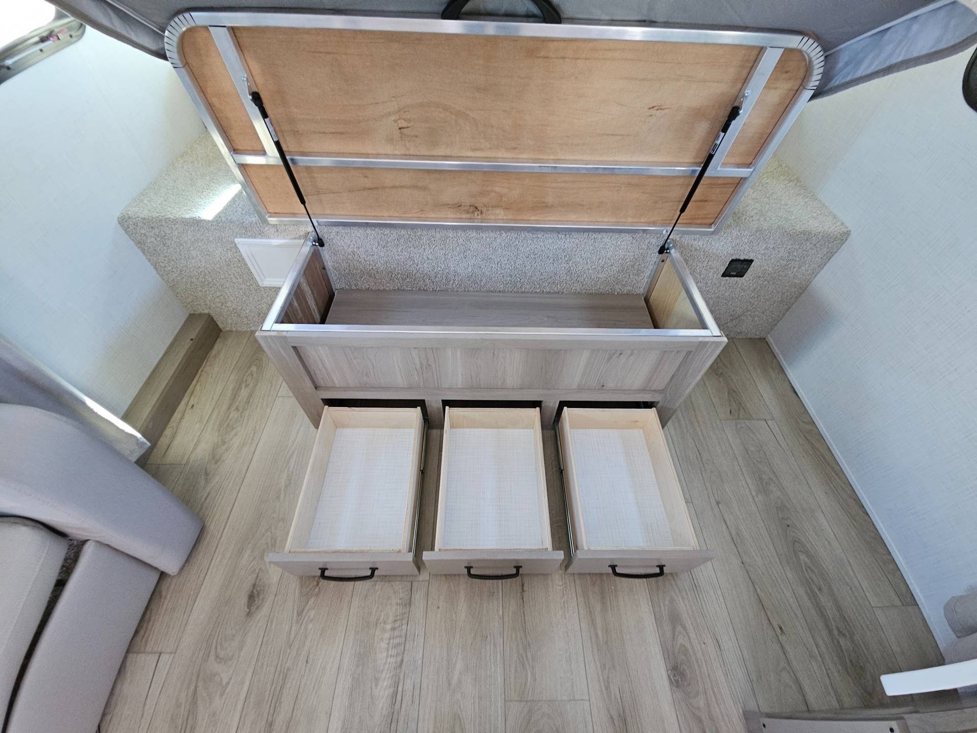 2025 Forest River RV 2025 Forest River RV Rockwood Mini Lite - thumbnail 10