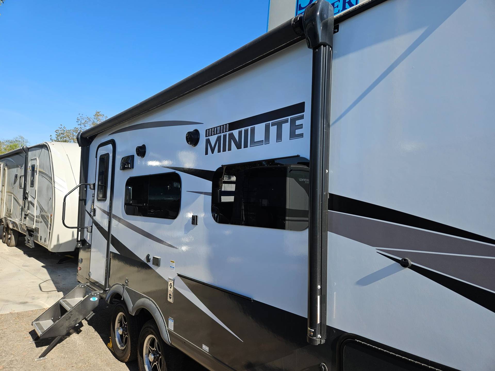 2025 Forest River RV 2025 Forest River RV Rockwood Mini Lite - thumbnail 31