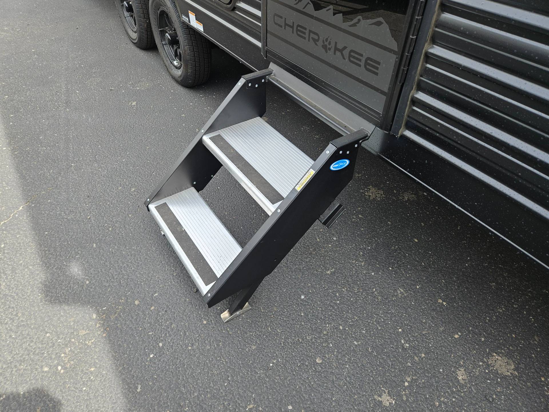 2026 Forest River RV 2026 Forest River RV Cherokee Grey Wolf - thumbnail 8