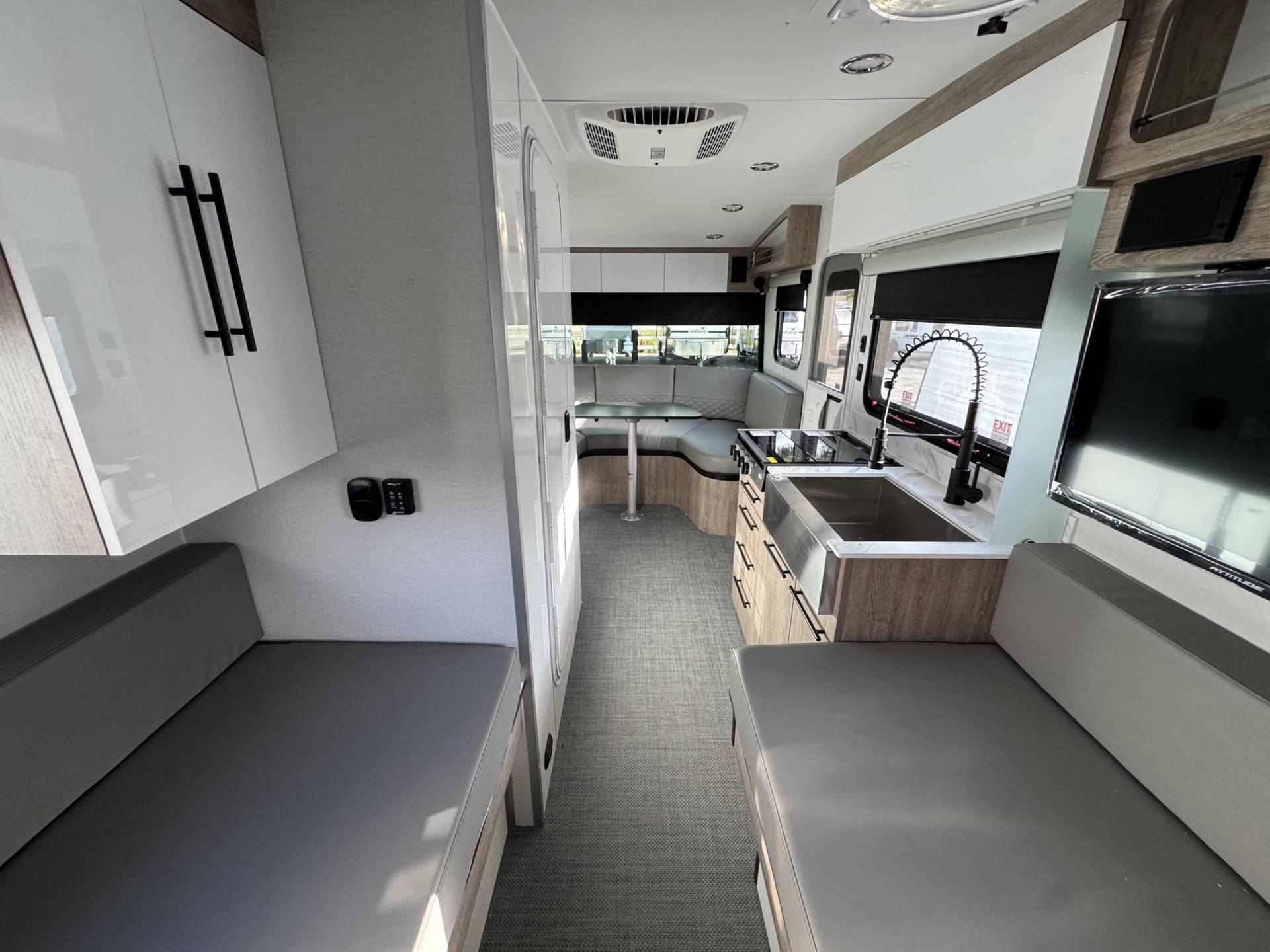 2026 inTech RV 2026 inTech RV Sol - thumbnail 9