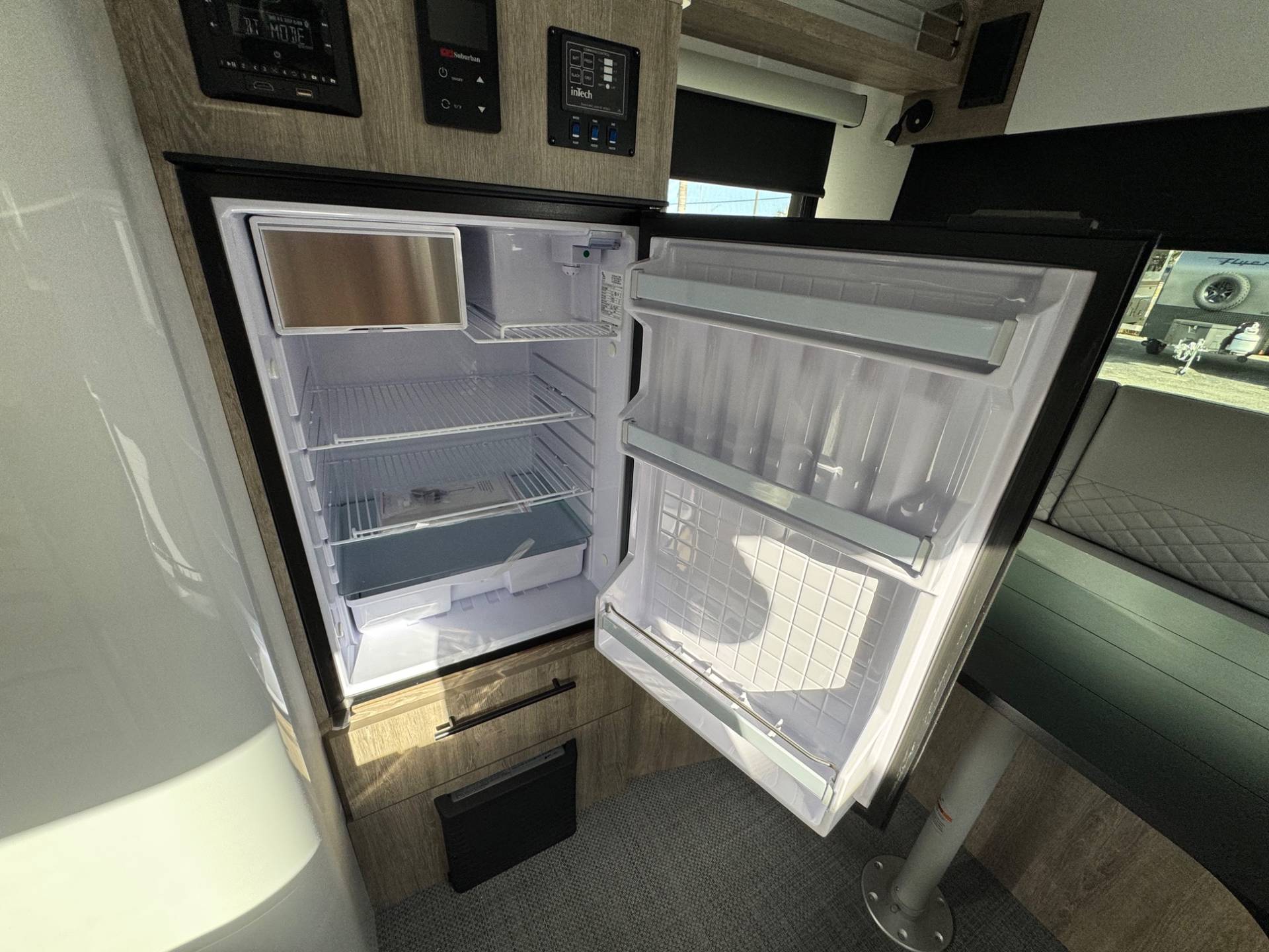 2026 inTech RV 2026 inTech RV Sol - thumbnail 15