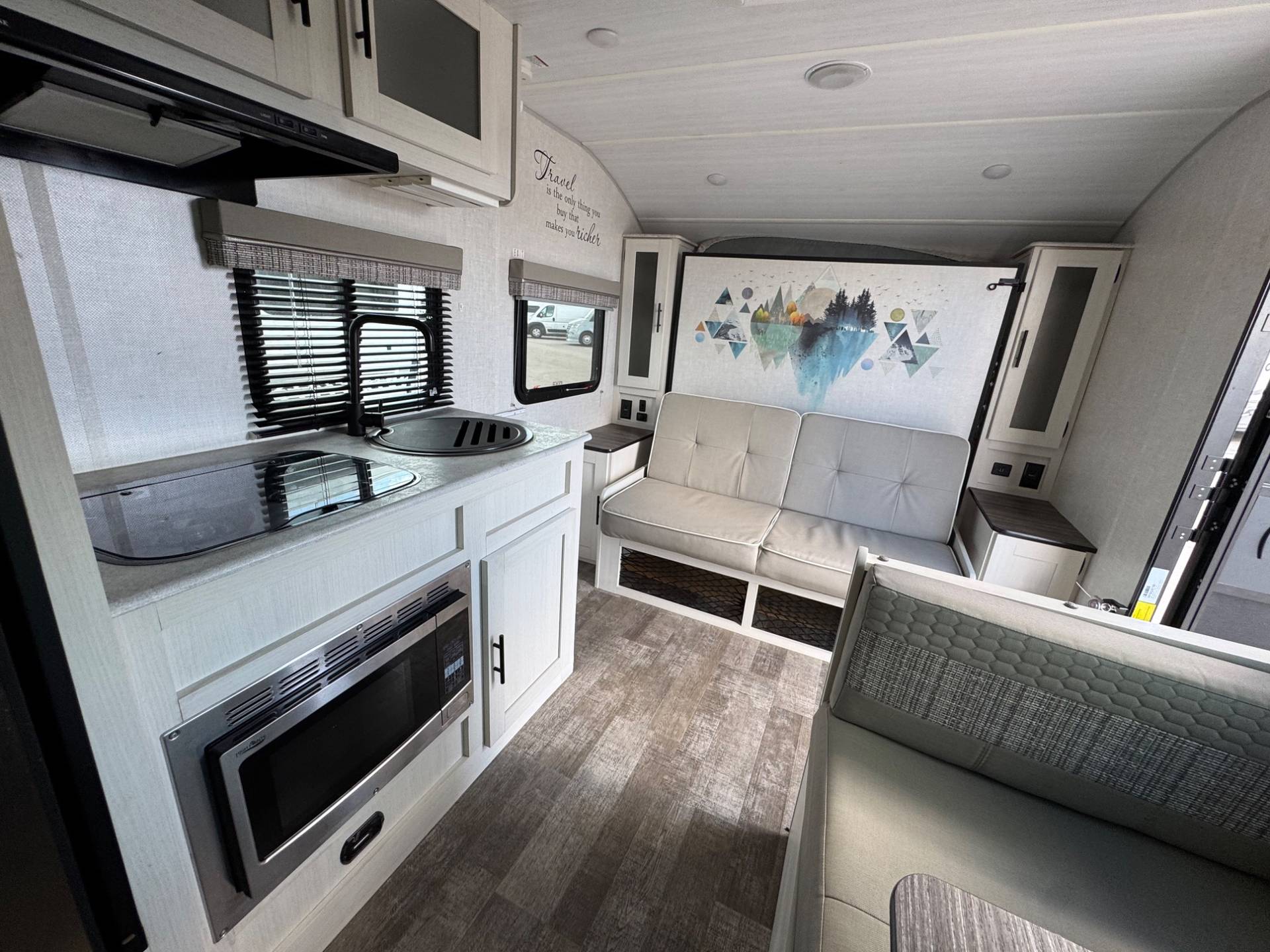 2022 Forest River 2022 Forest River R-Pod - thumbnail 8