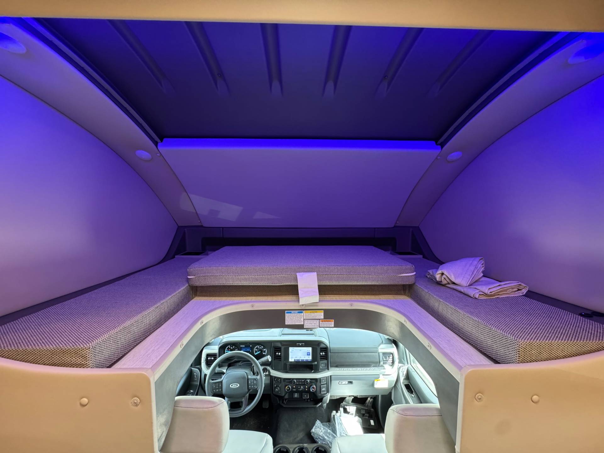 2026 Thor Motor Coach 2026 Thor Motor Coach Omni Trail - thumbnail 19