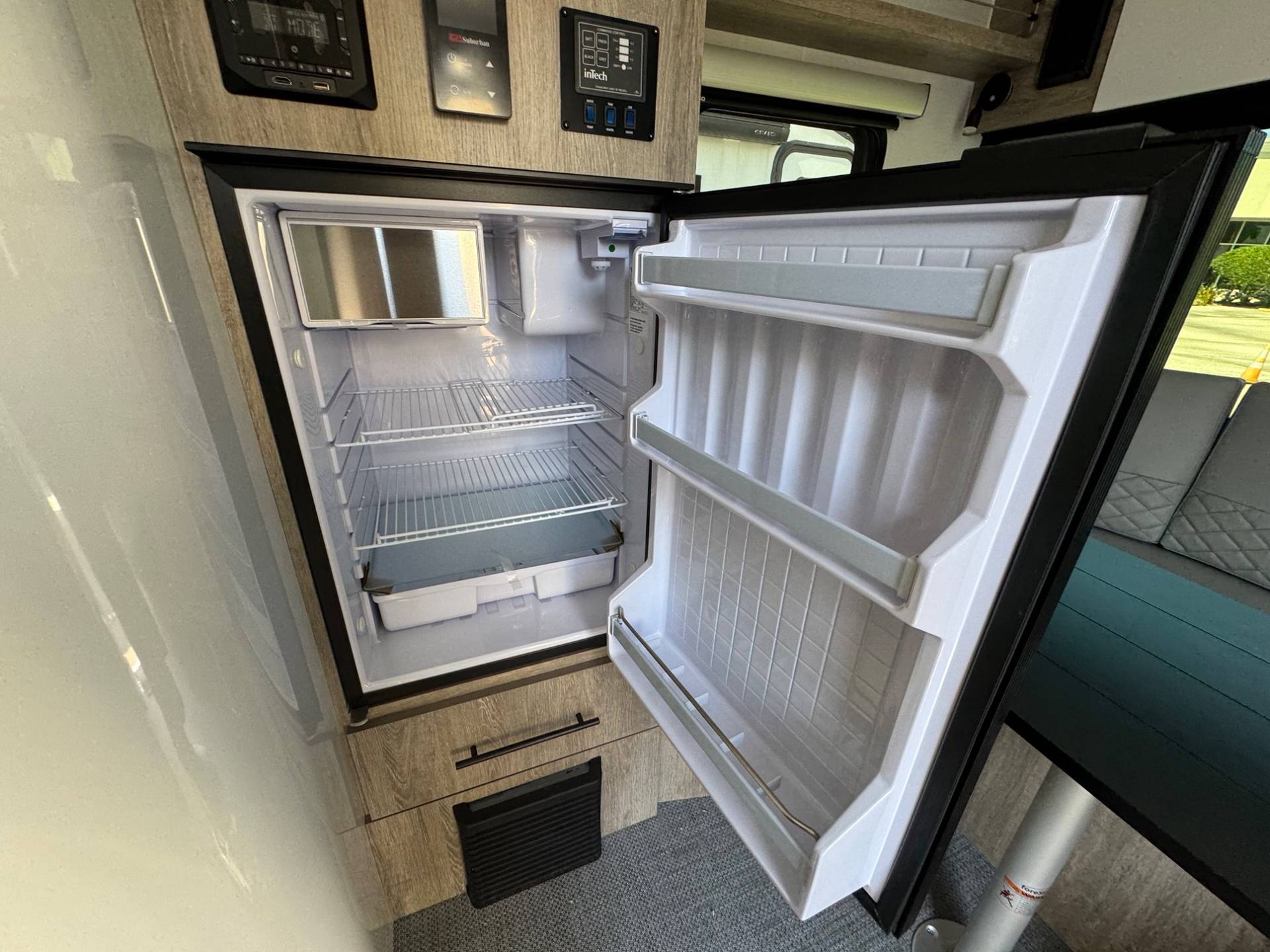 2026 inTech RV 2026 inTech RV Sol - thumbnail 16