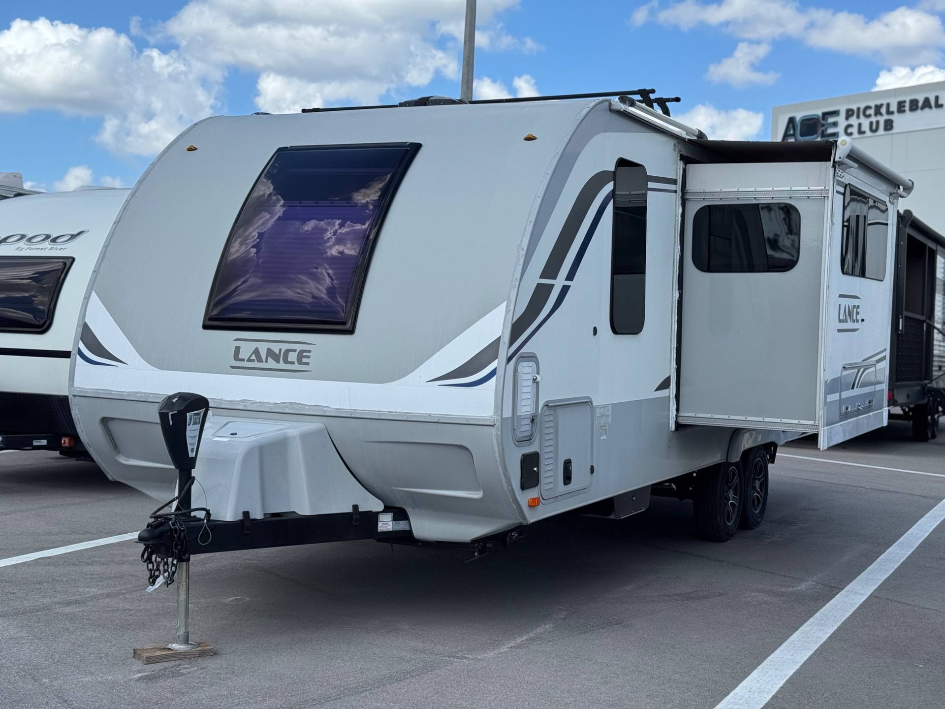 2021 Lance 2021 Lance Lance - thumbnail 2