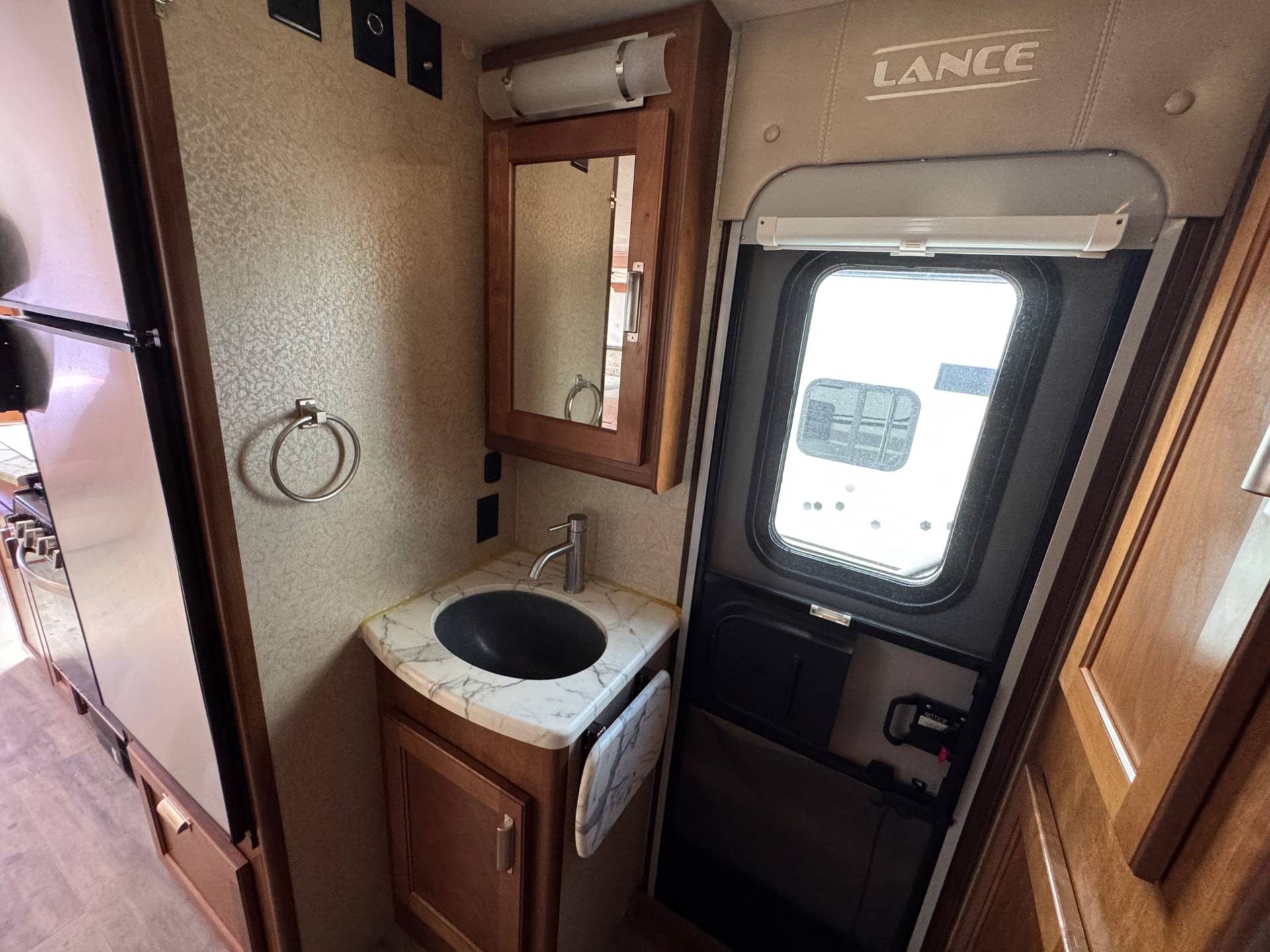 2021 Lance 2021 Lance Lance - thumbnail 19