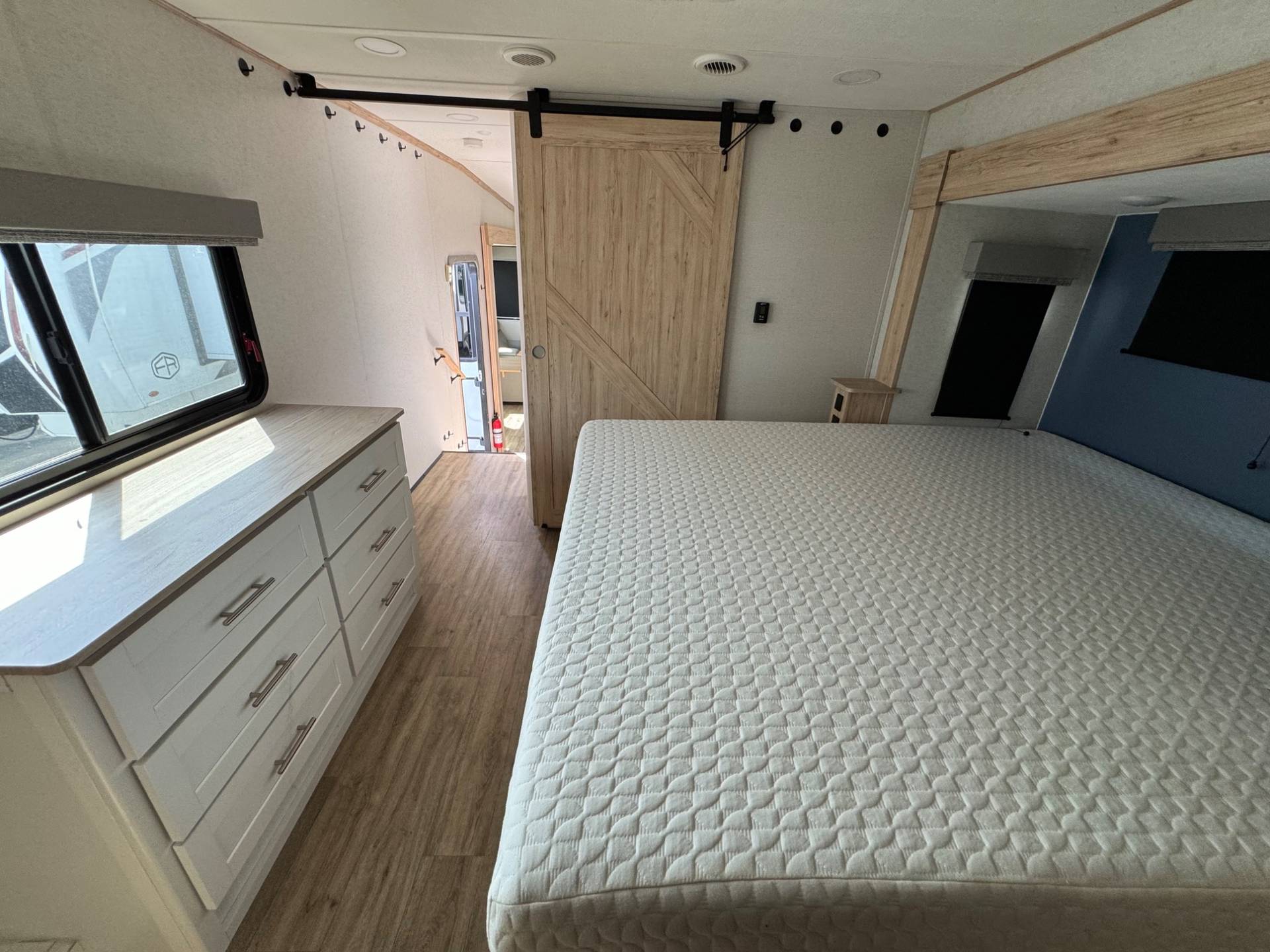 2022 Alliance RV 2022 Alliance RV Avenue - thumbnail 22